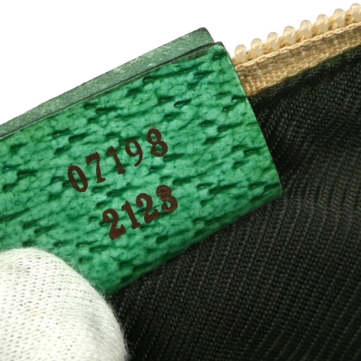 Gucci Gucci Vintage Boat Pochette GG Canvas Size ONE SIZE - 4 Thumbnail
