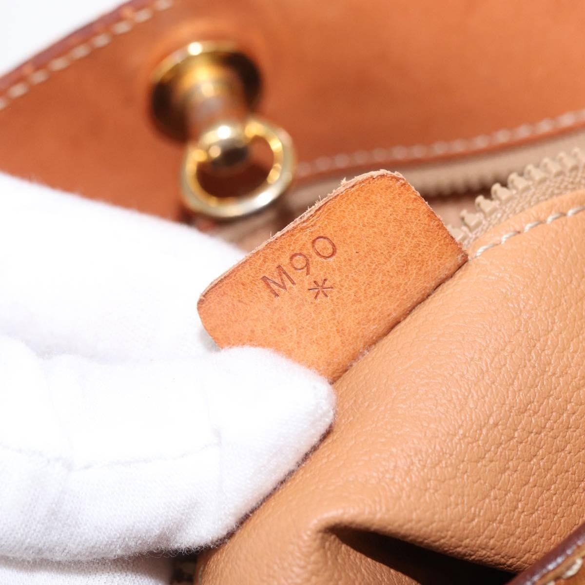 Celine Celine Vintage Macadam Shoulder Bag Canvas and Leather Size ONE SIZE - 7 Thumbnail