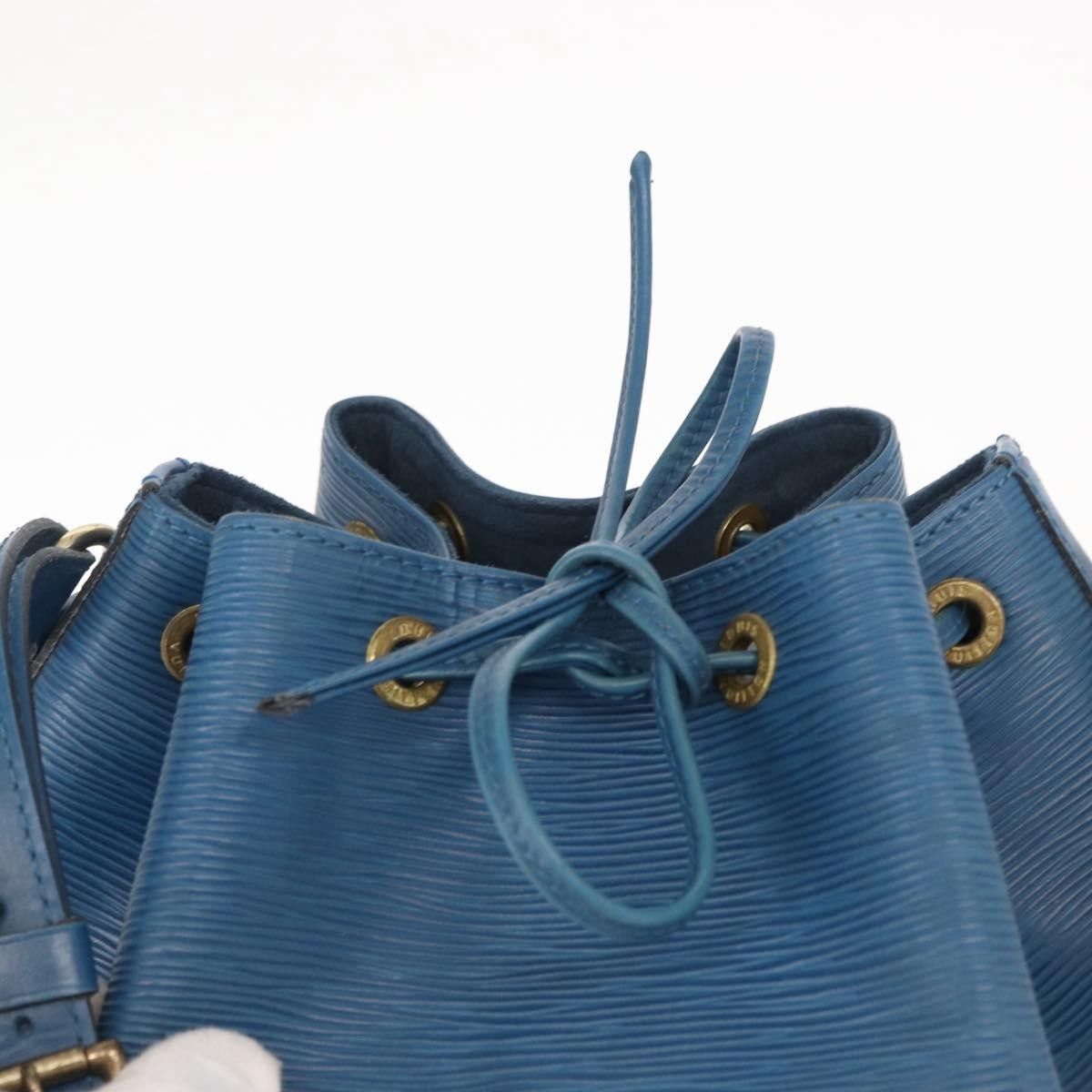 Louis Vuitton Louis Vuitton Petit Noe NM Handbag Epi Leather Size ONE SIZE - 16 Thumbnail