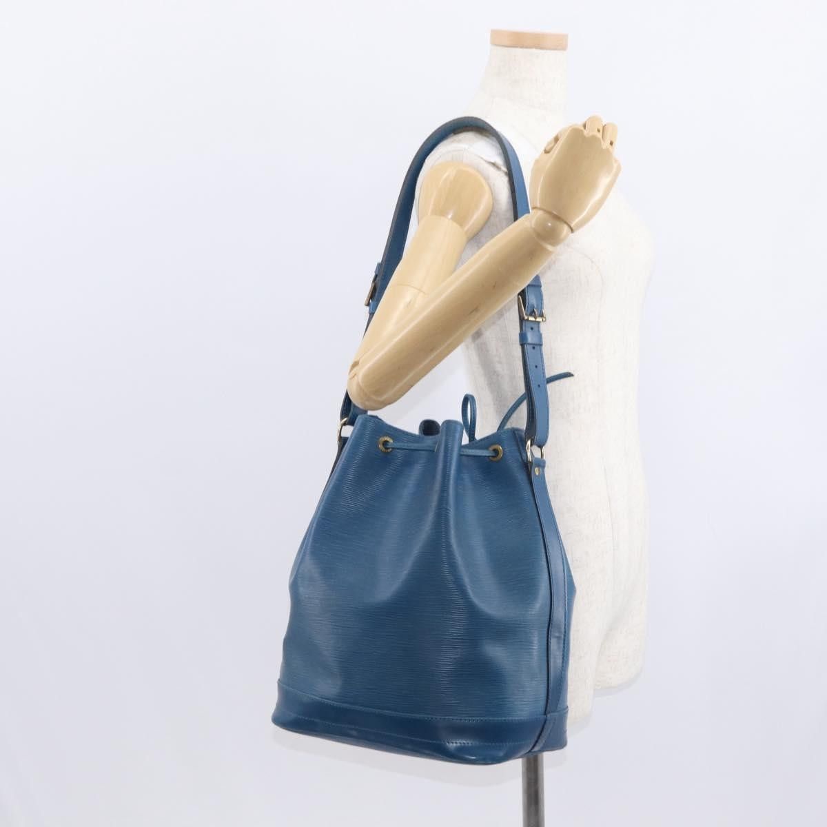 Louis Vuitton Louis Vuitton Petit Noe NM Handbag Epi Leather Size ONE SIZE - 15 Thumbnail