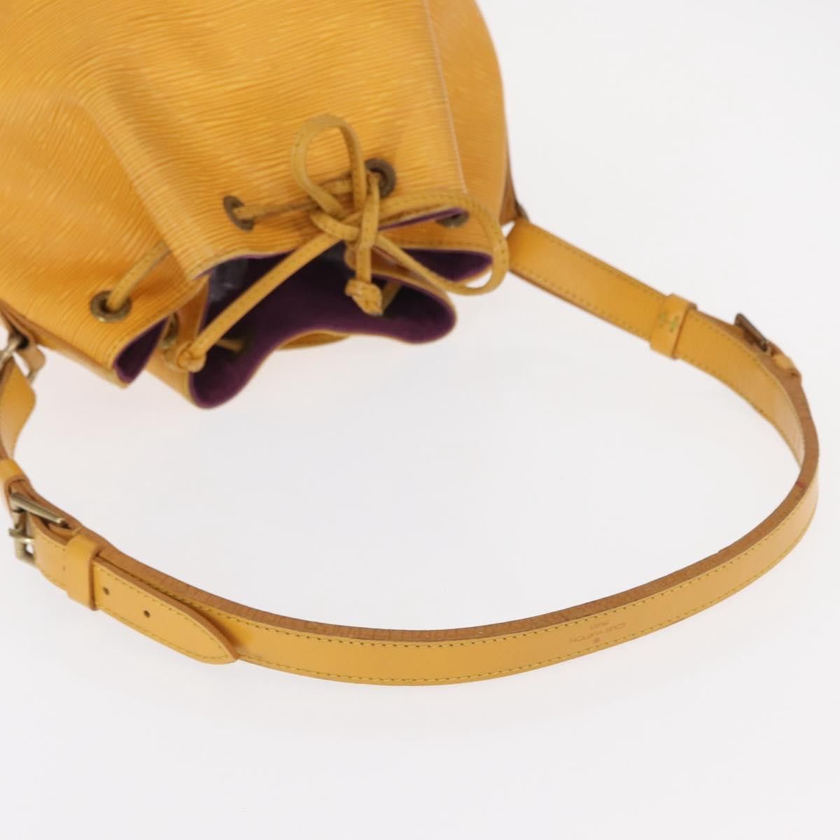 Louis Vuitton Louis Vuitton Petit Noe Epi Leather Size ONE SIZE - 8 Thumbnail