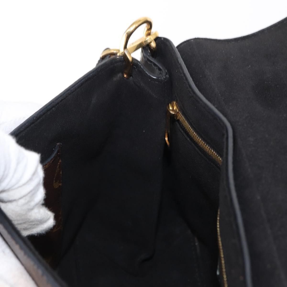 Louis Vuitton Louis Vuitton One Handle Flap Monogram Canvas and Leather Size ONE SIZE - 23 Thumbnail