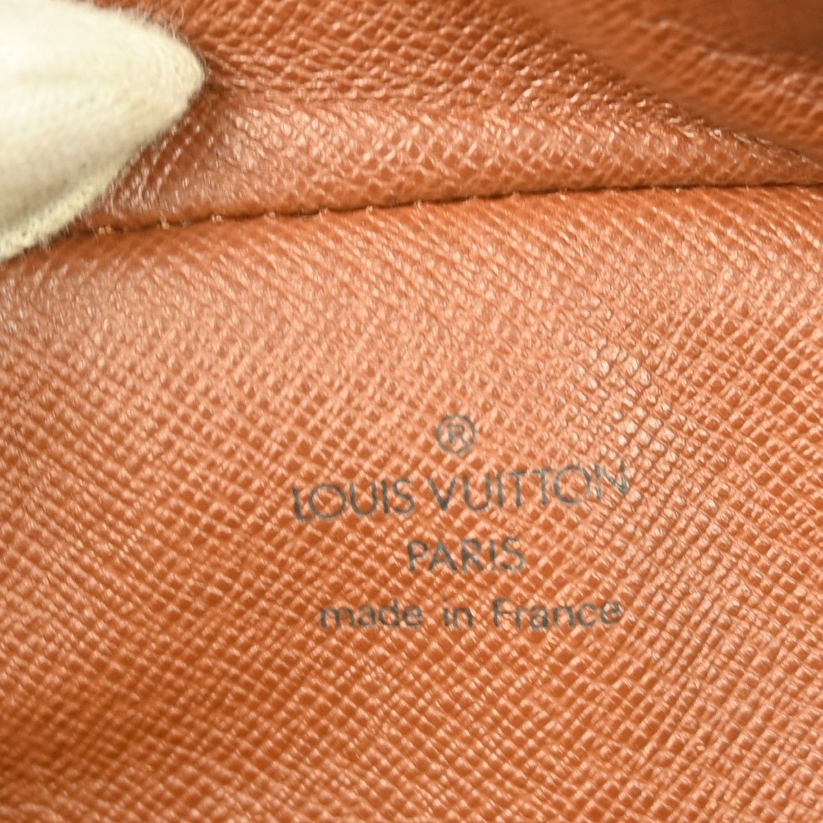 Louis Vuitton Louis Vuitton Cite Handbag Monogram Canvas Size ONE SIZE - 4 Thumbnail