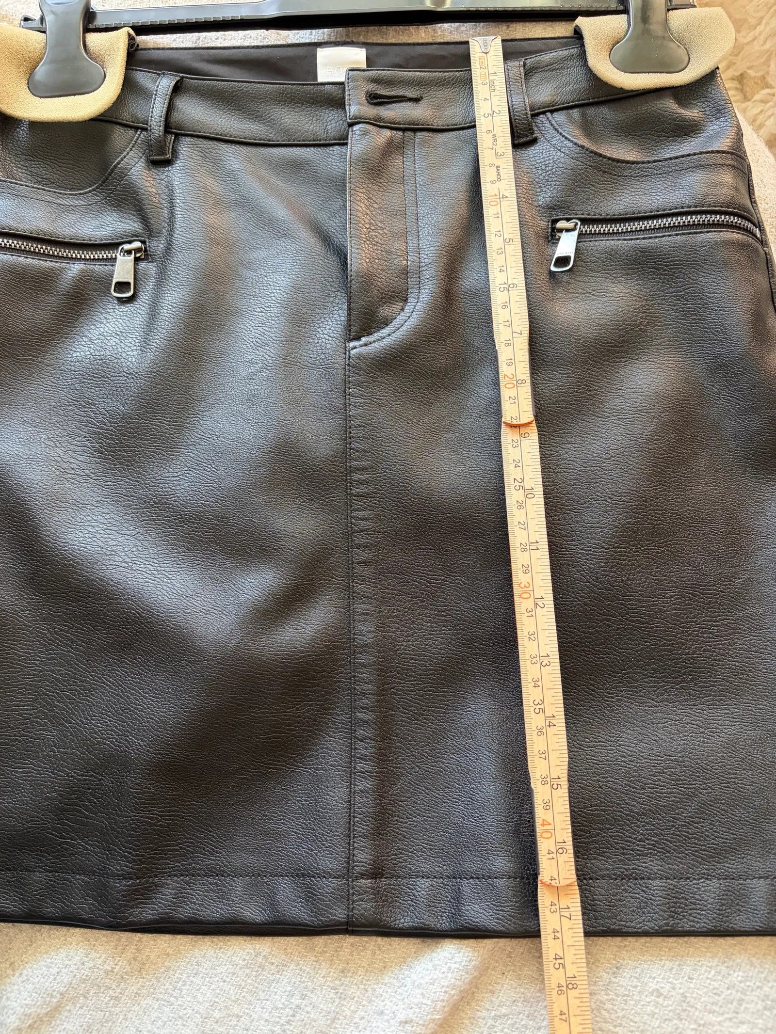 Hugo Boss Hugo Boss Banovely Skirt Size 26" / US 2 / IT 38 - 5 Thumbnail