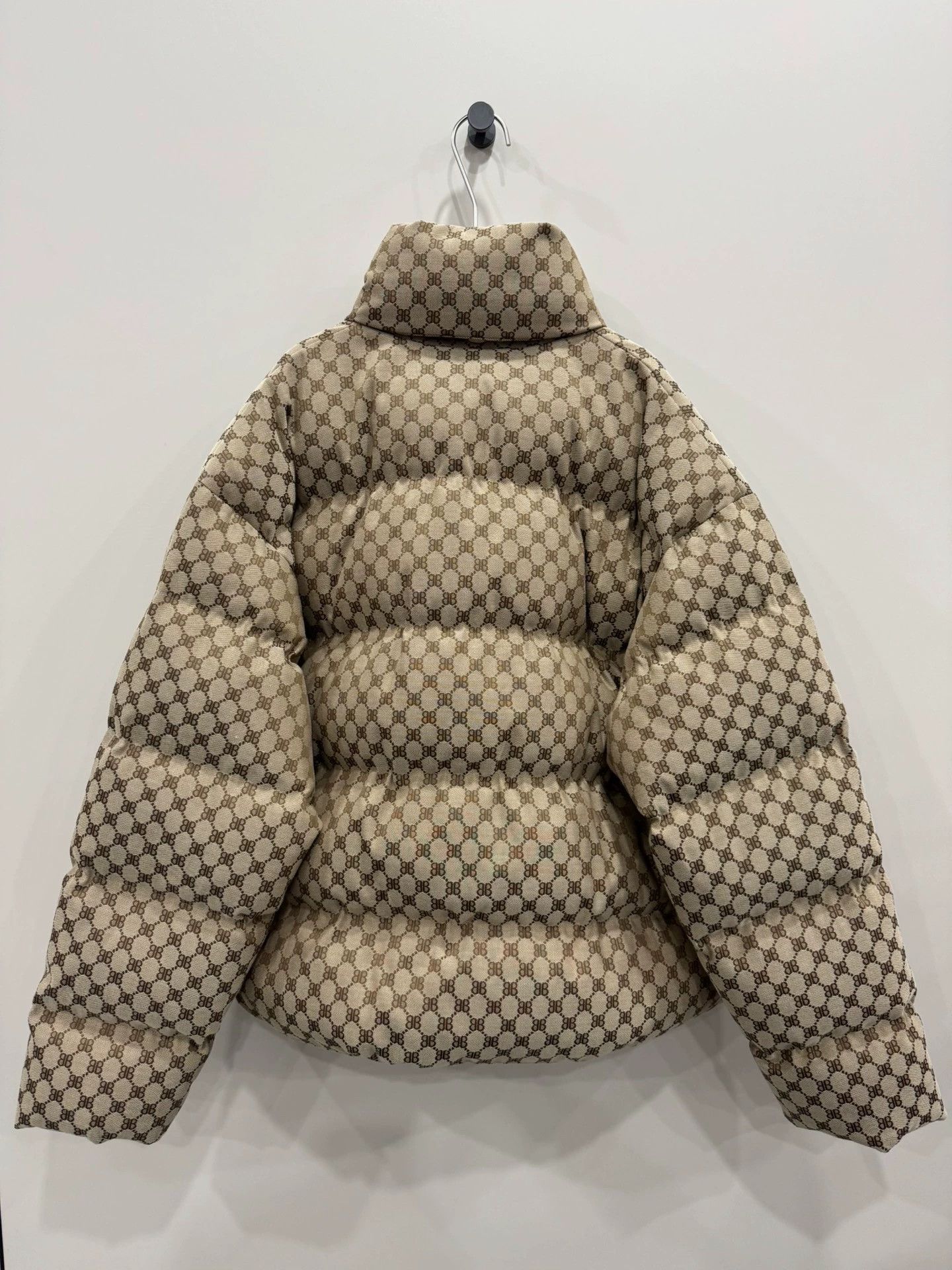 Balenciaga Balenciaga Gucci Monogram Puffer Jacket - dmc Size US L / EU 52-54 / 3 - 2 Thumbnail