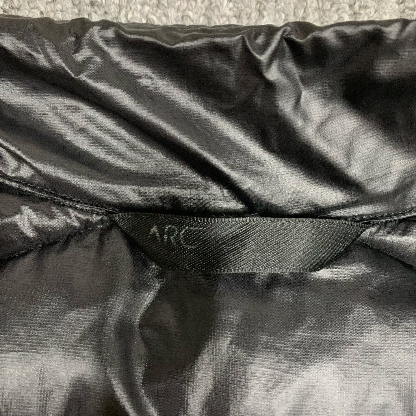 Arc'teryx arcteryx thorium ar black down jacket Size US L / EU 52-54 / 3 - 6 Thumbnail