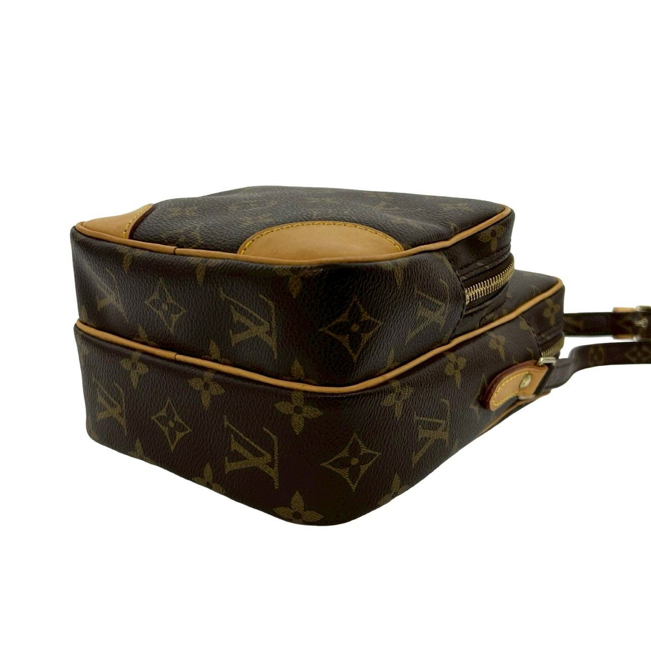 Louis Vuitton Louis Vuitton Louis Vuitton Amazon Monogram Leather Shoulder Bag Canvas Shoulder Bag DUTY FREE for USA Size ONE SIZE - 9 Thumbnail