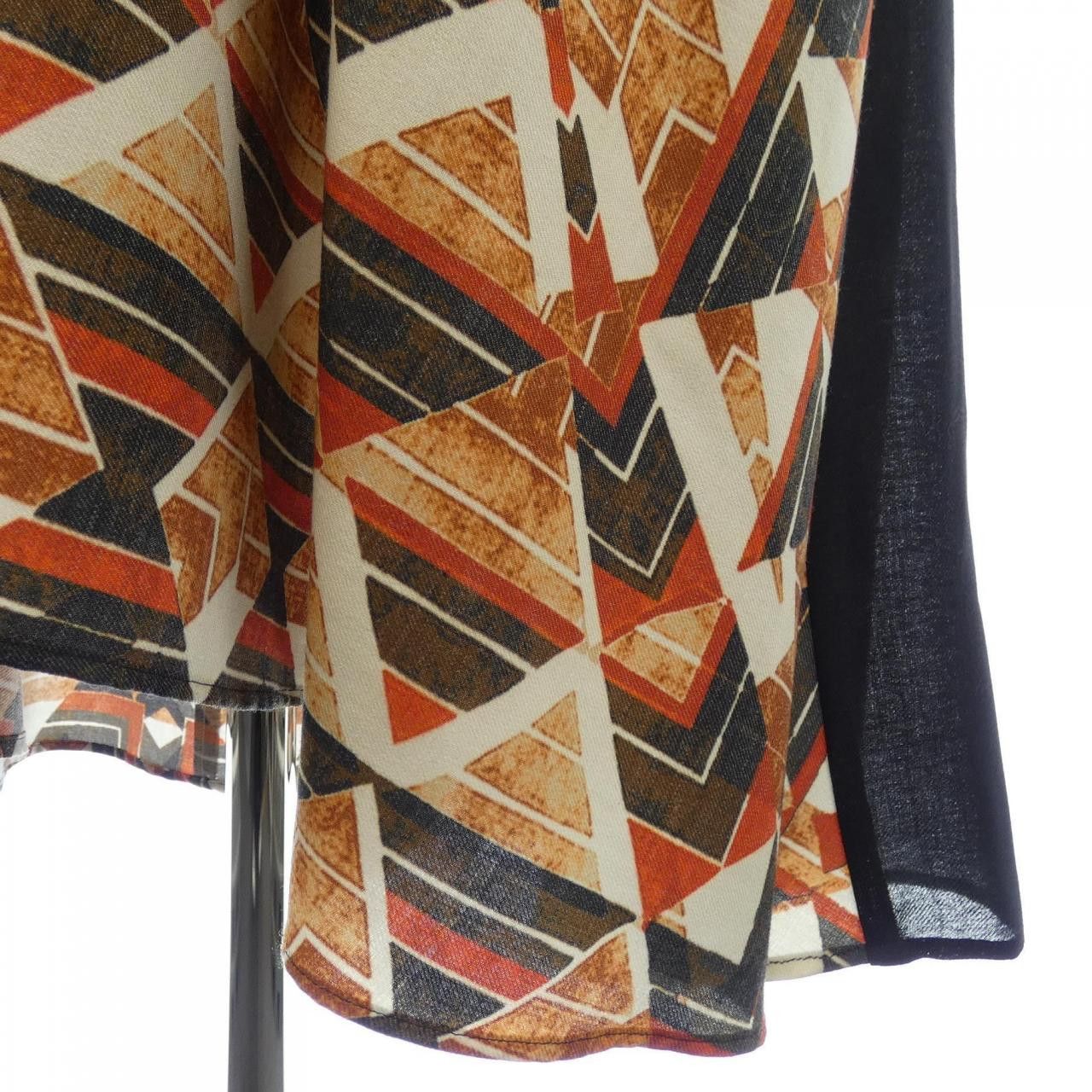 Other Other STUMBLY Skirt Others Skirts DUTY FREE for USA Size ONE SIZE - 6 Thumbnail