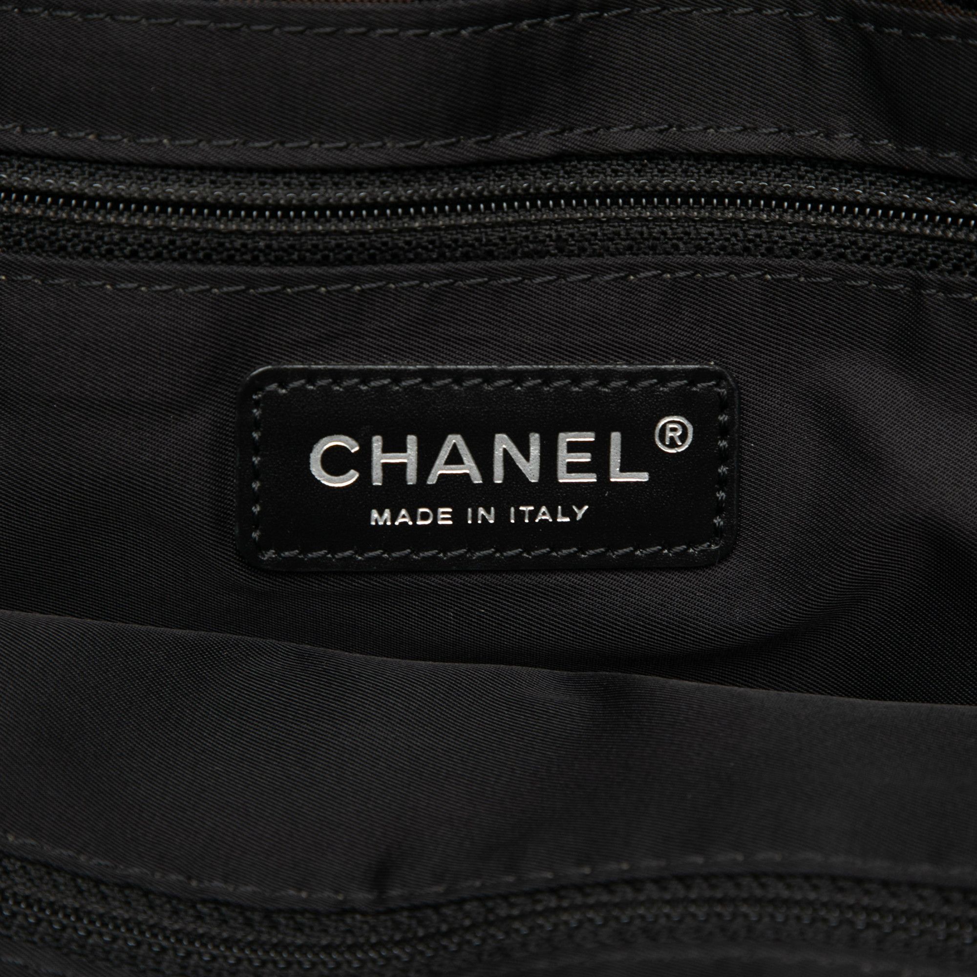 Chanel Chanel New Travel Line Nylon Tote Size ONE SIZE - 5 Thumbnail