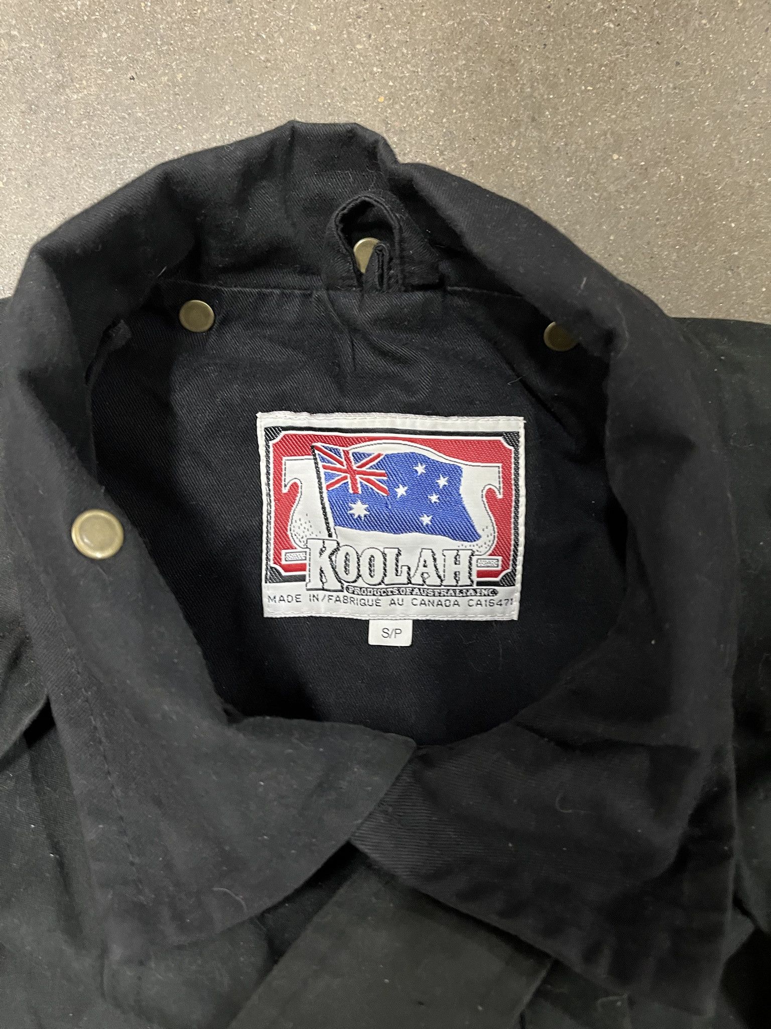 Vintage Vintage 90s Koolah Waxed Trench Coat Size S Size US S / EU 44-46 / 1 - 2 Thumbnail