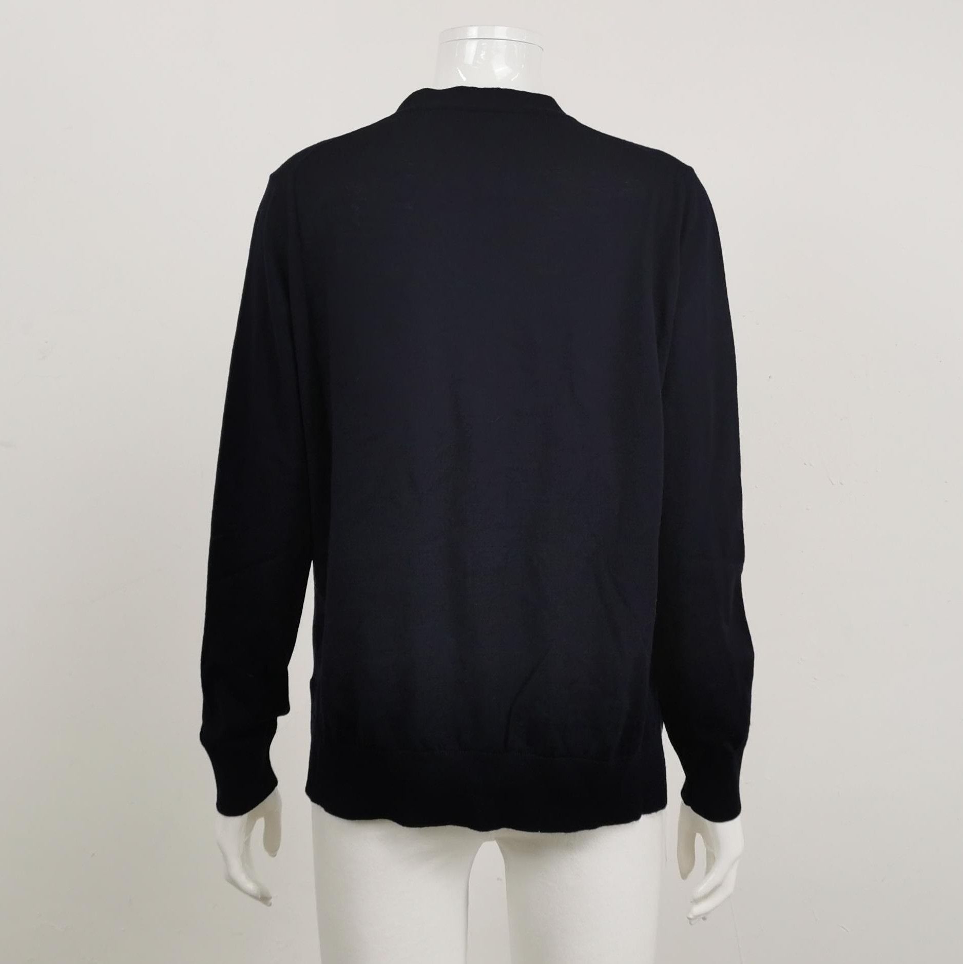 Prada Prada V-Neck Wool Cardigan for Elegant Style 0089 Size L / US 10 / IT 46 - 2 Thumbnail