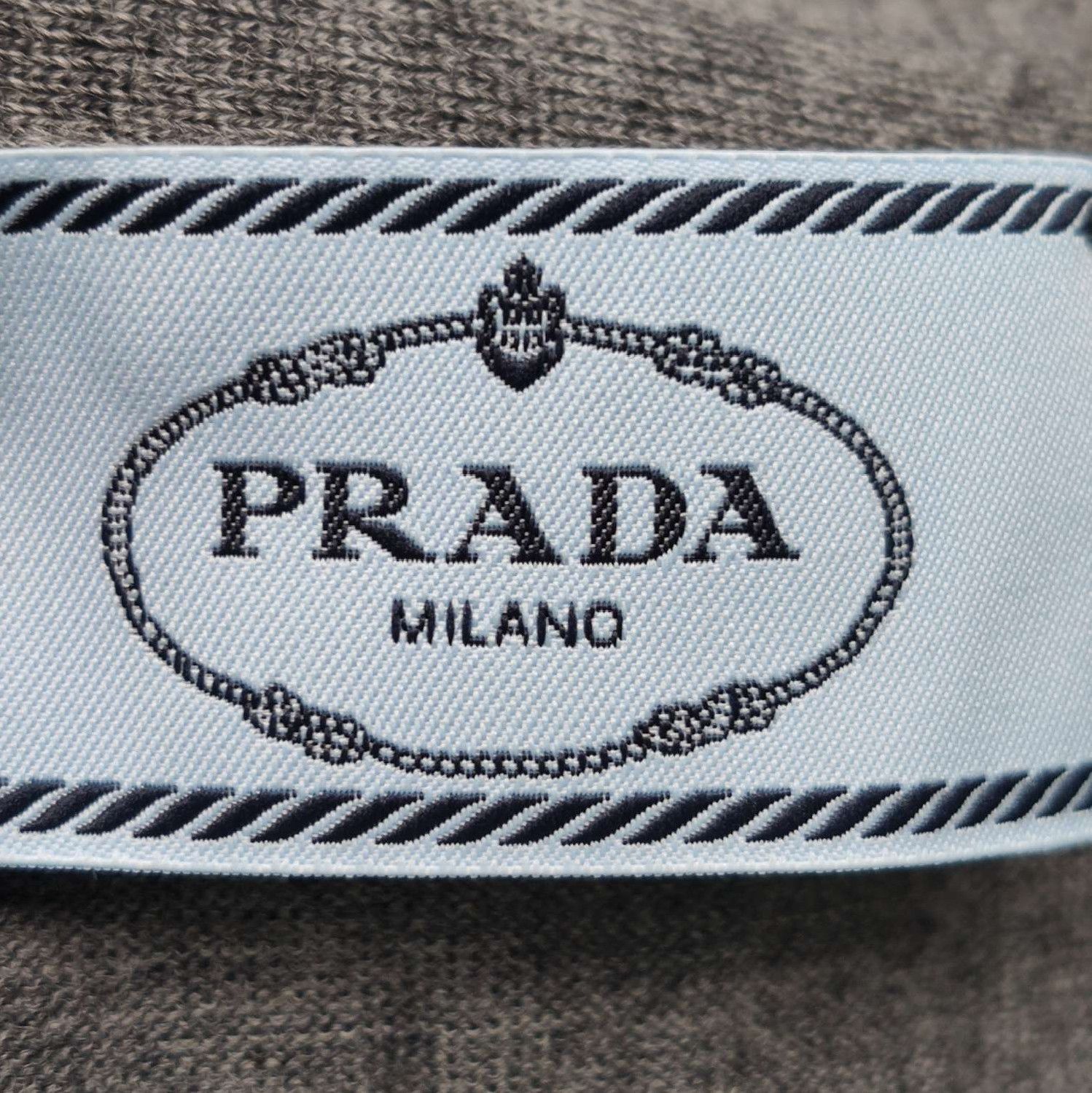 Prada Prada Wool V-Neck Cardigan Sweater 0089 Size S / US 4 / IT 40 - 4 Thumbnail