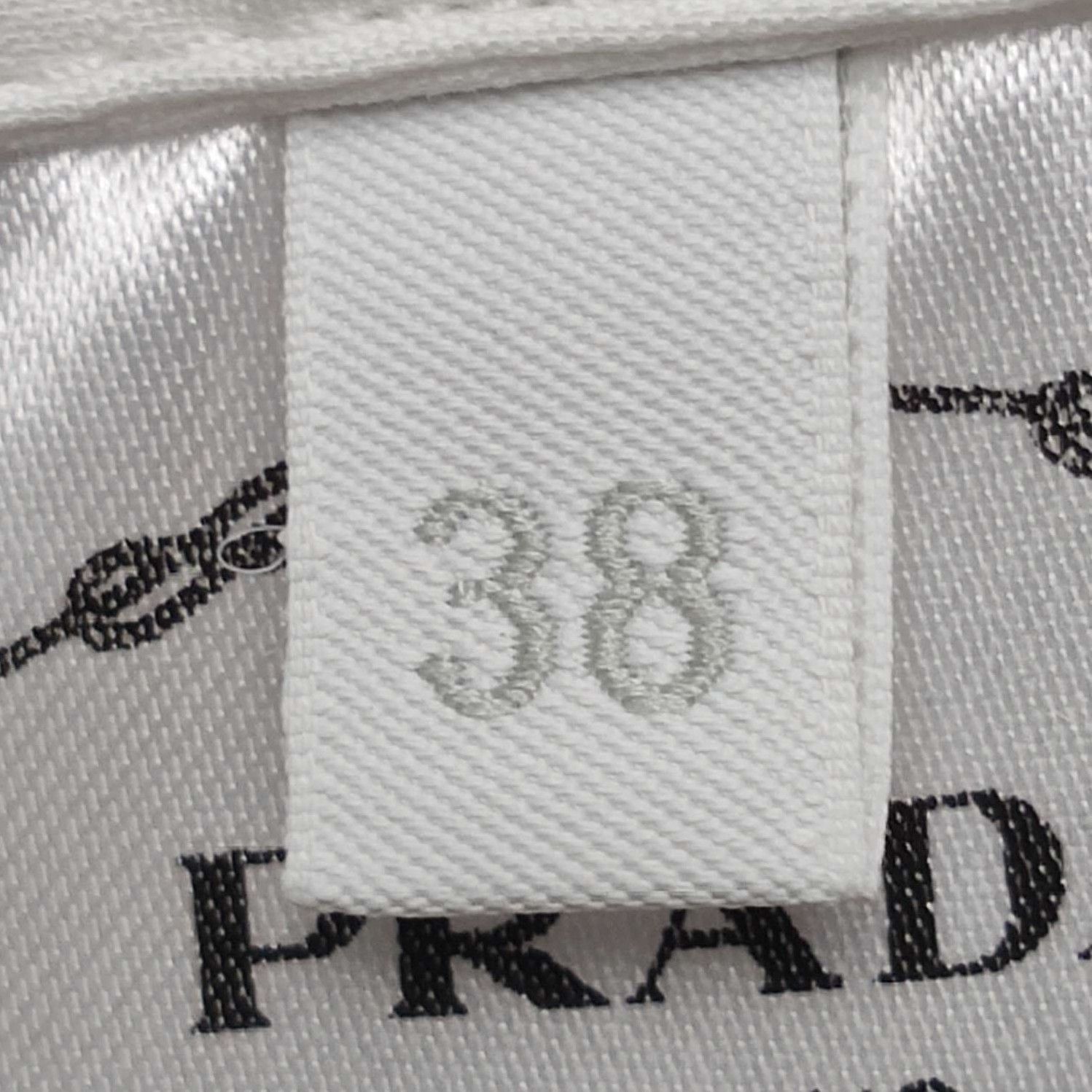 Prada Prada Cotton Button-Up Shirt in White 0089 Size S / US 4 / IT 40 - 5 Thumbnail
