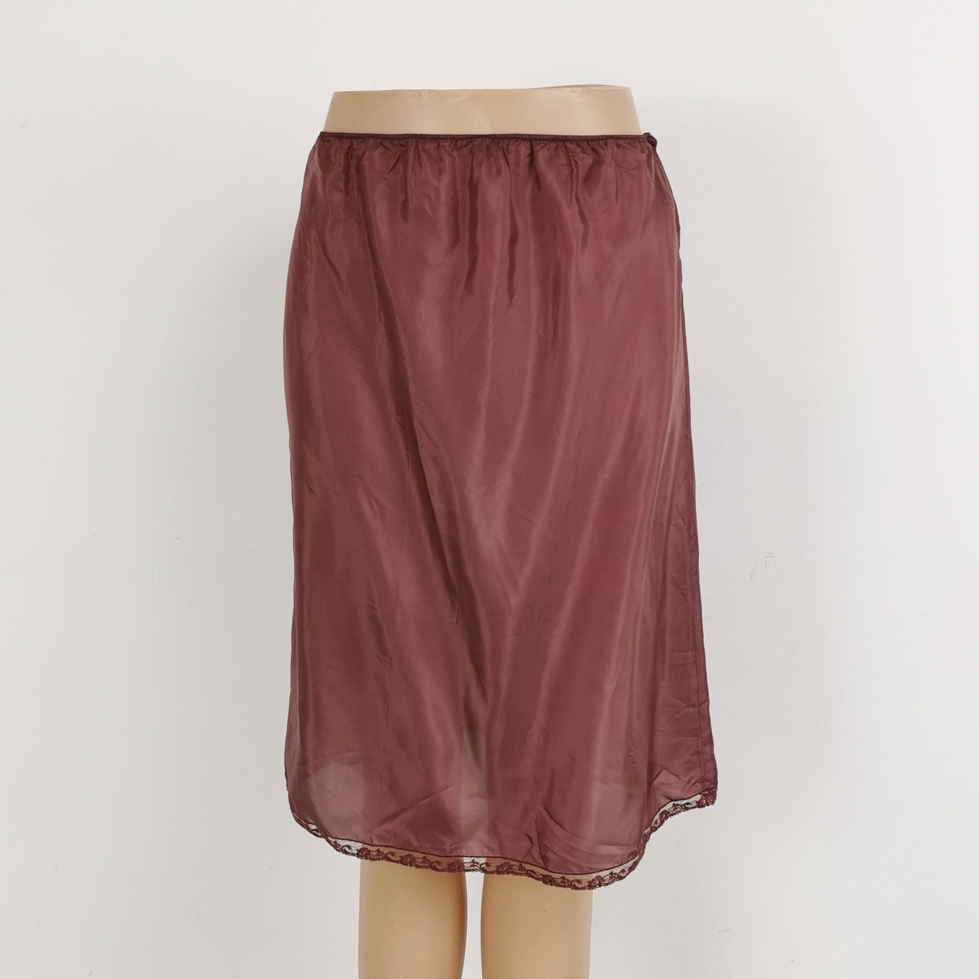 Prada Prada Burgundy Pleated Silk Blend Midi Skirt 0089 Size 38" / US 16 / IT 52 - 4 Thumbnail