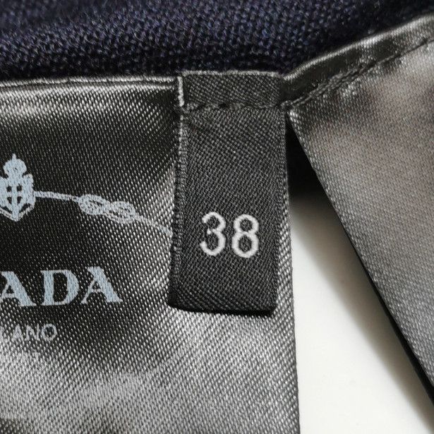 Prada Prada Wool Long Sleeve V-Neck Cardigan 0089 Size S / US 4 / IT 40 - 5 Thumbnail