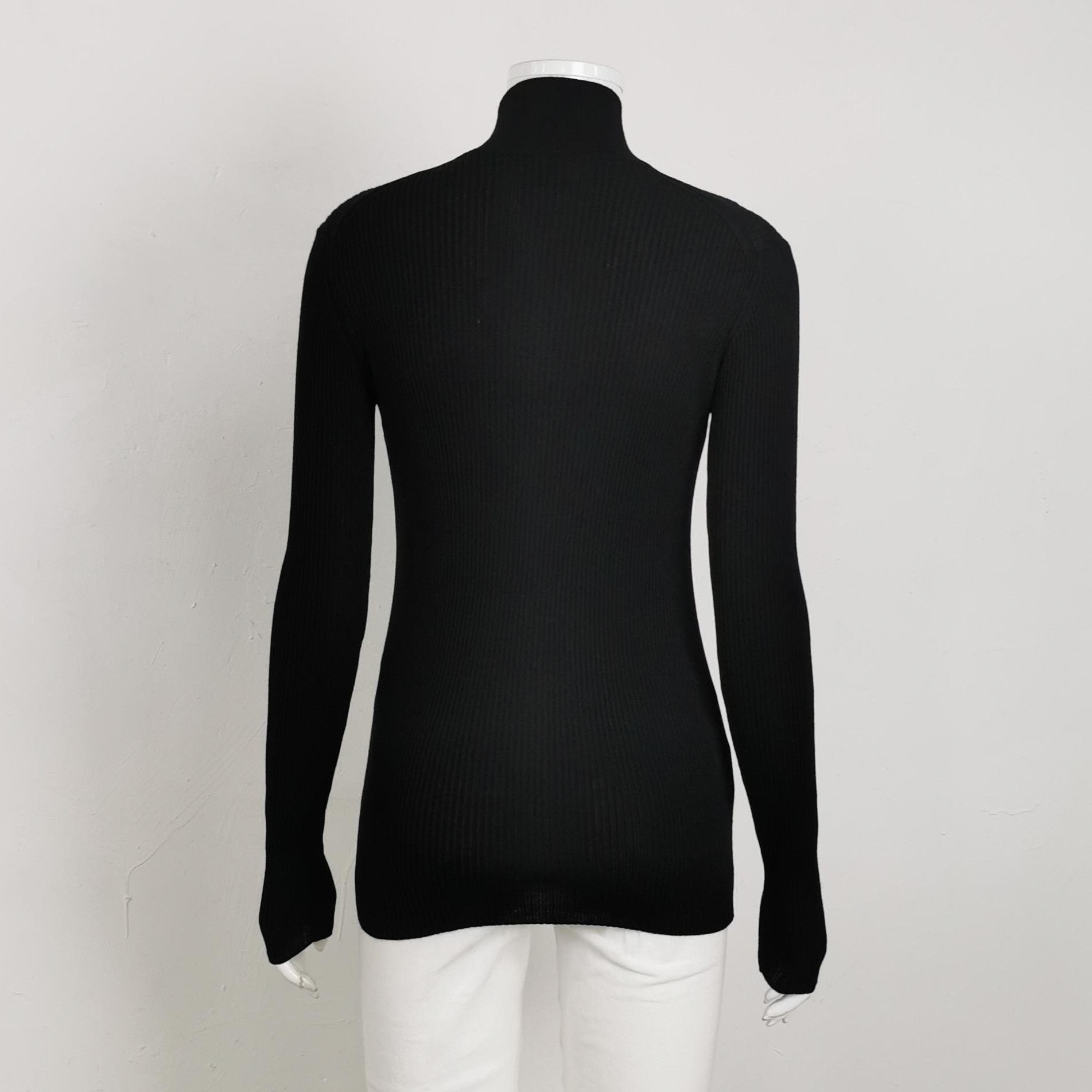 Prada Prada Black Wool Turtleneck Sweater Size 40 0089 Size M / US 6-8 / IT 42-44 - 2 Thumbnail