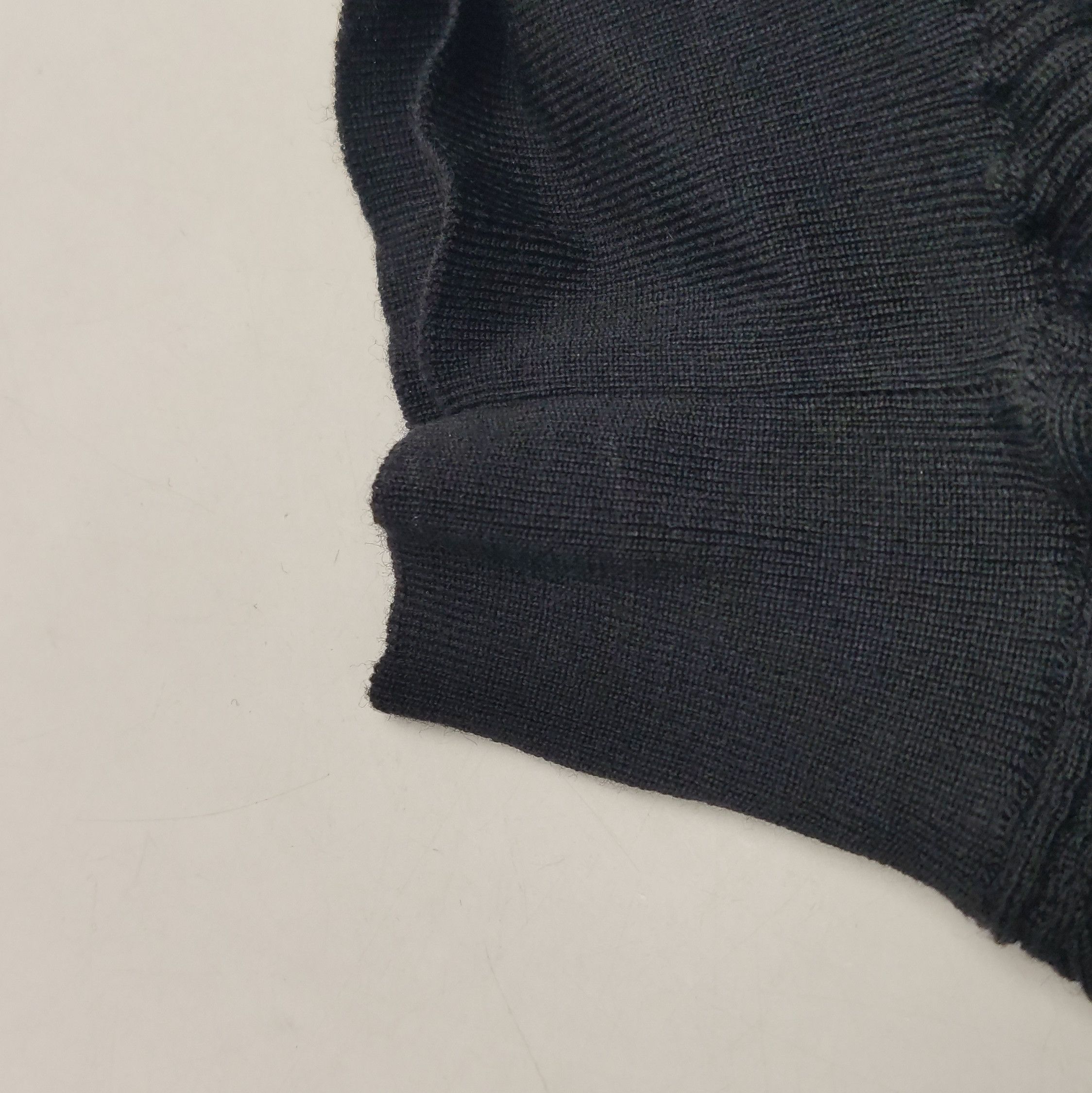 Prada Prada Black Wool Turtleneck Sweater 0089 Size M / US 6-8 / IT 42-44 - 8 Thumbnail