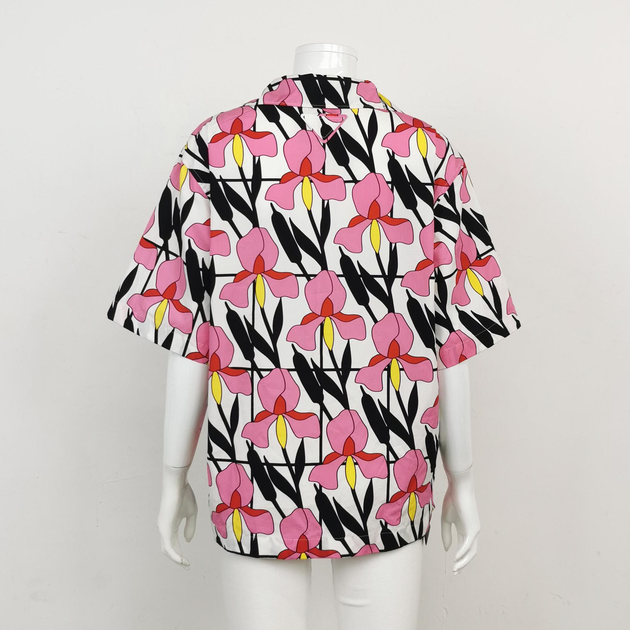 Prada Prada Colorful Floral Logo Short Sleeve Shirt 0089 Size S / US 4 / IT 40 - 2 Thumbnail