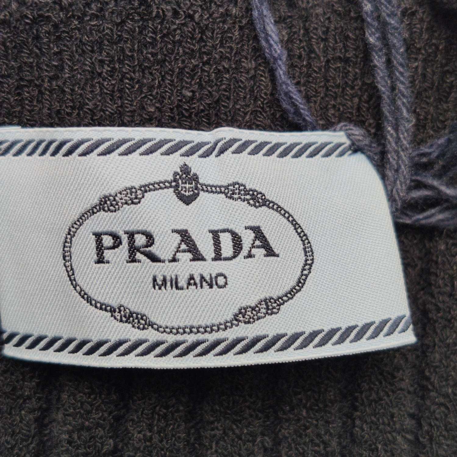 Prada Prada Cotton Logo Cami Top for Women 0089 Size S / US 4 / IT 40 - 6 Thumbnail