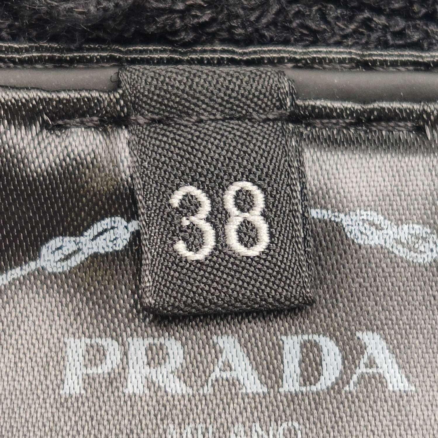 Prada Prada Cotton Logo Cami Top for Women 0089 Size S / US 4 / IT 40 - 7 Thumbnail