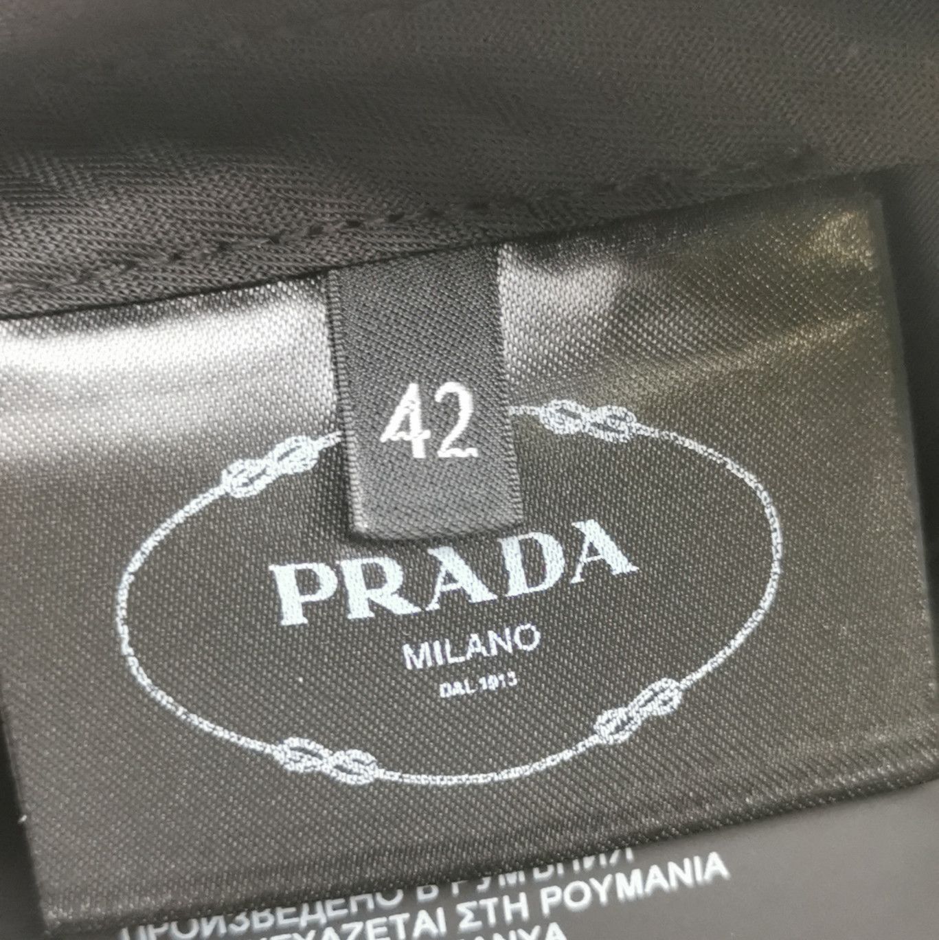 Prada Prada Black Wool Straight-Leg Trousers Size 42 0089 Size 42" / US 20 - 9 Thumbnail