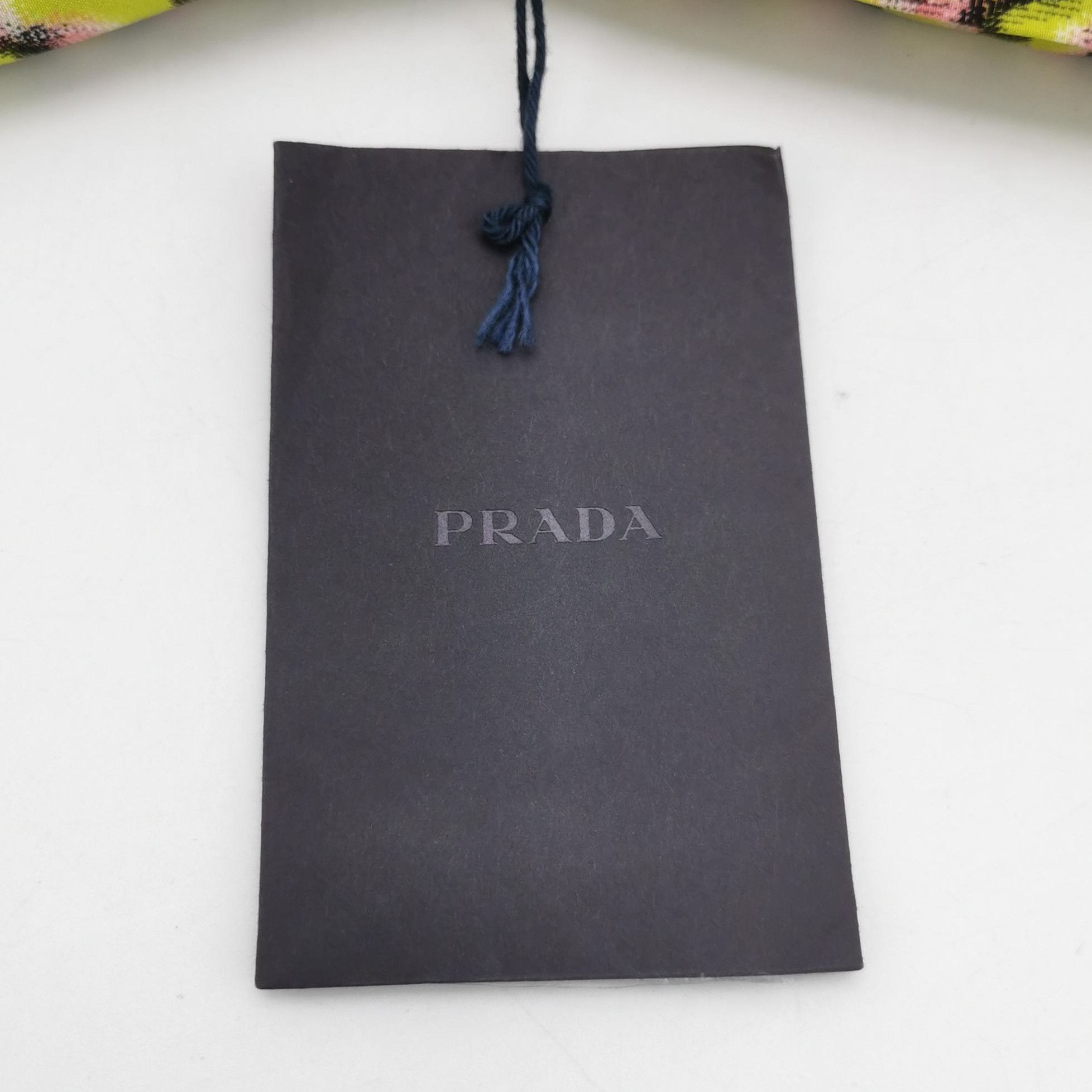 Prada Prada Silk Printed Button-Up Shirt 0089 Size S / US 4 / IT 40 - 6 Thumbnail