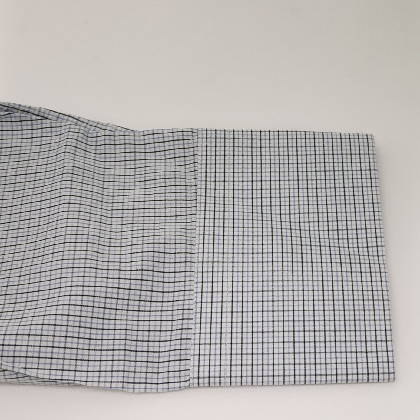 Prada Prada Cotton Long Sleeve Button-Up Shirt 0089 Size M / US 6-8 / IT 42-44 - 3 Thumbnail