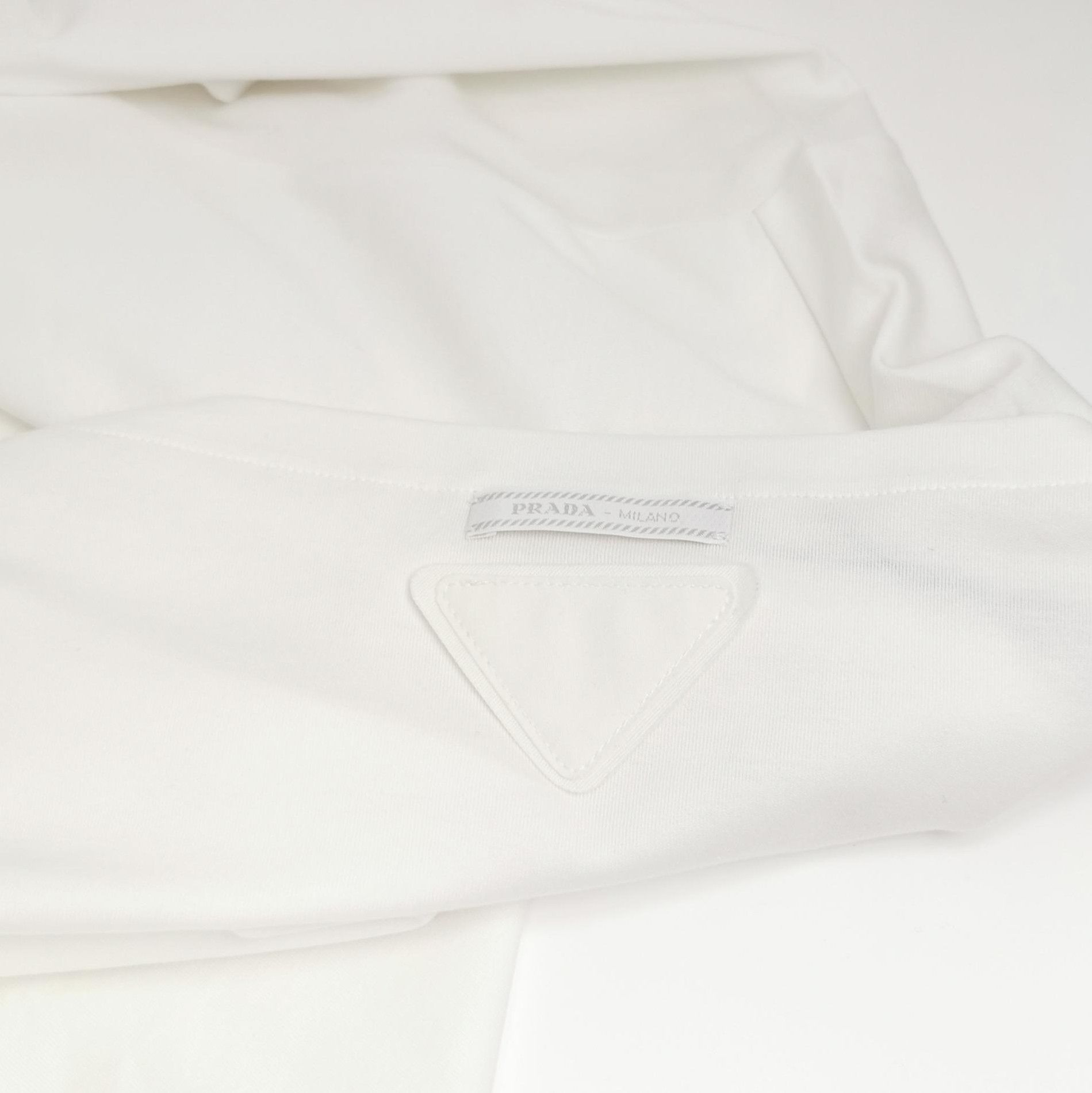 Prada Prada Cotton Crew Neck T-Shirt in White 0089 Size S / US 4 / IT 40 - 3 Thumbnail