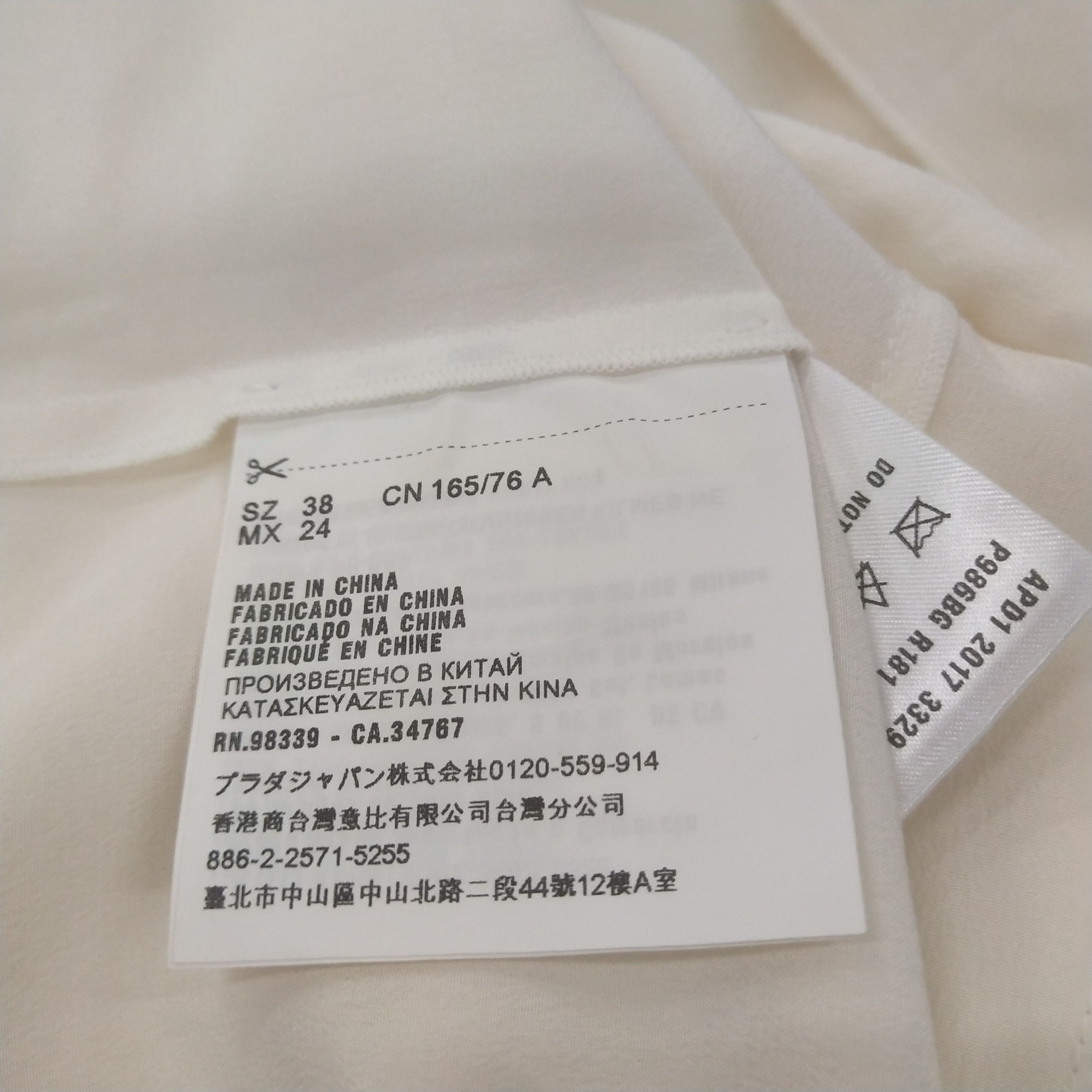 Prada Prada Solid Pleated Silk Top Size 38 0089 Size S / US 4 / IT 40 - 10 Thumbnail
