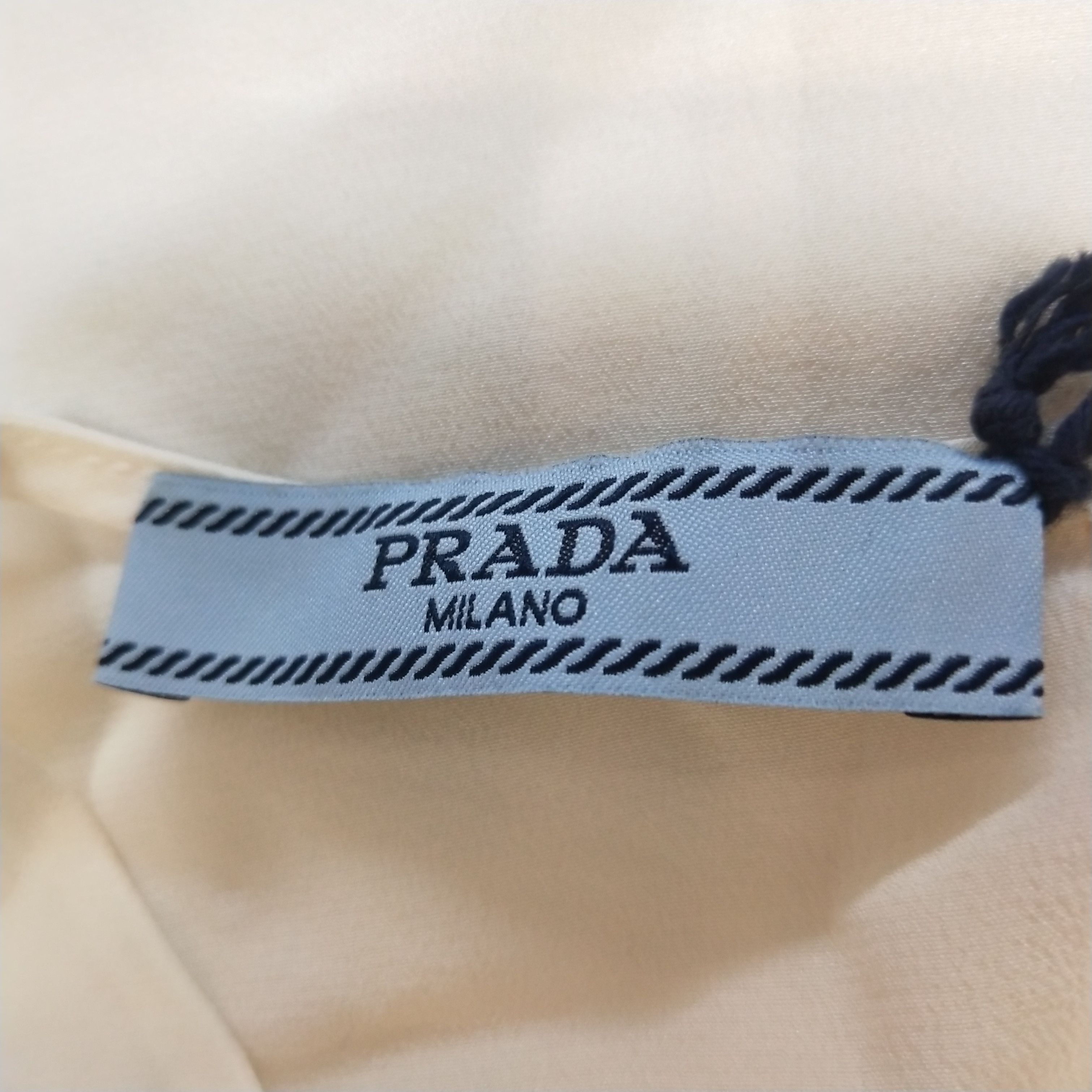 Prada Prada Solid Pleated Silk Top Size 38 0089 Size S / US 4 / IT 40 - 8 Thumbnail
