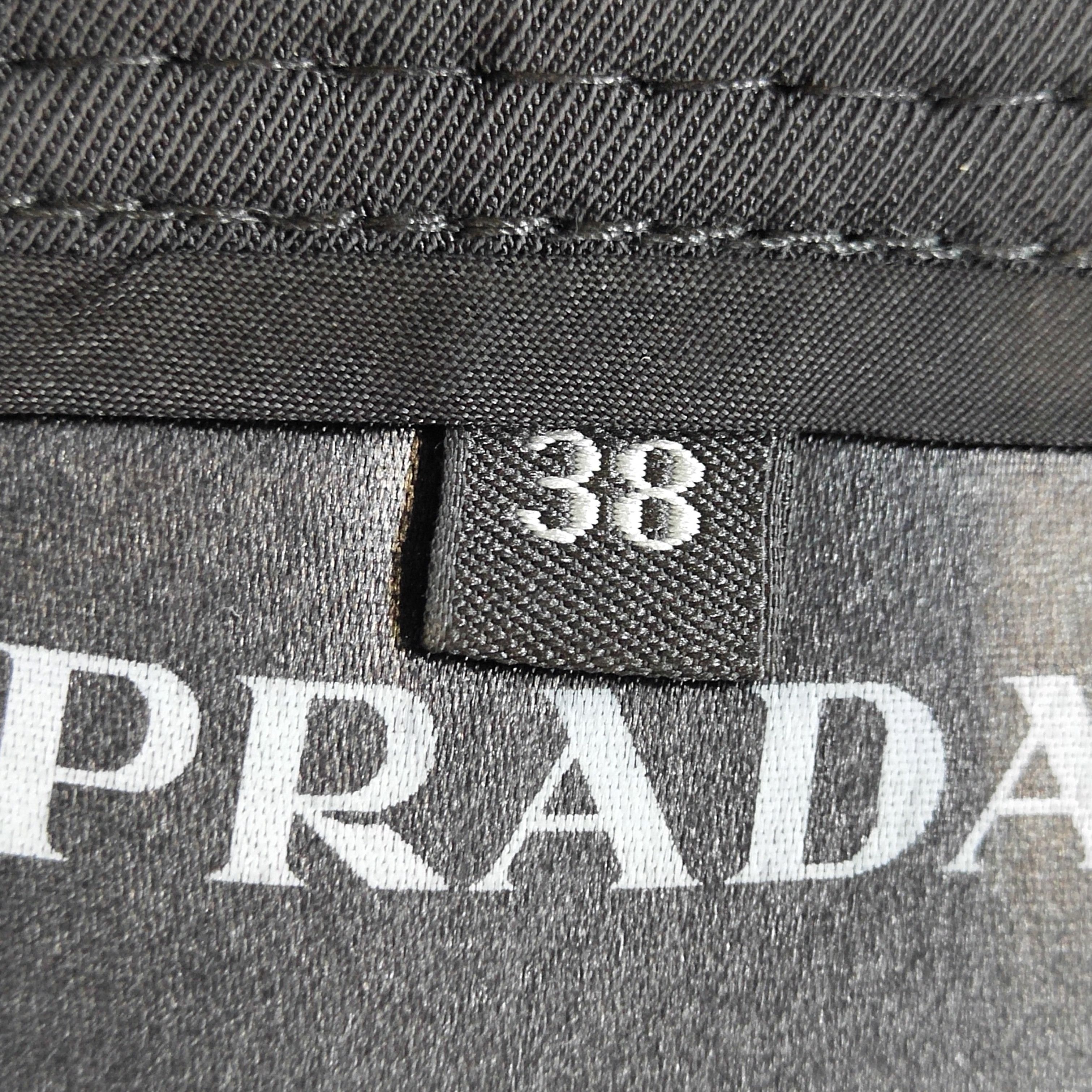 Prada Prada Solid Black Wide Leg Trousers Size 38 0089 Size 38" / US 16 / IT 52 - 7 Thumbnail