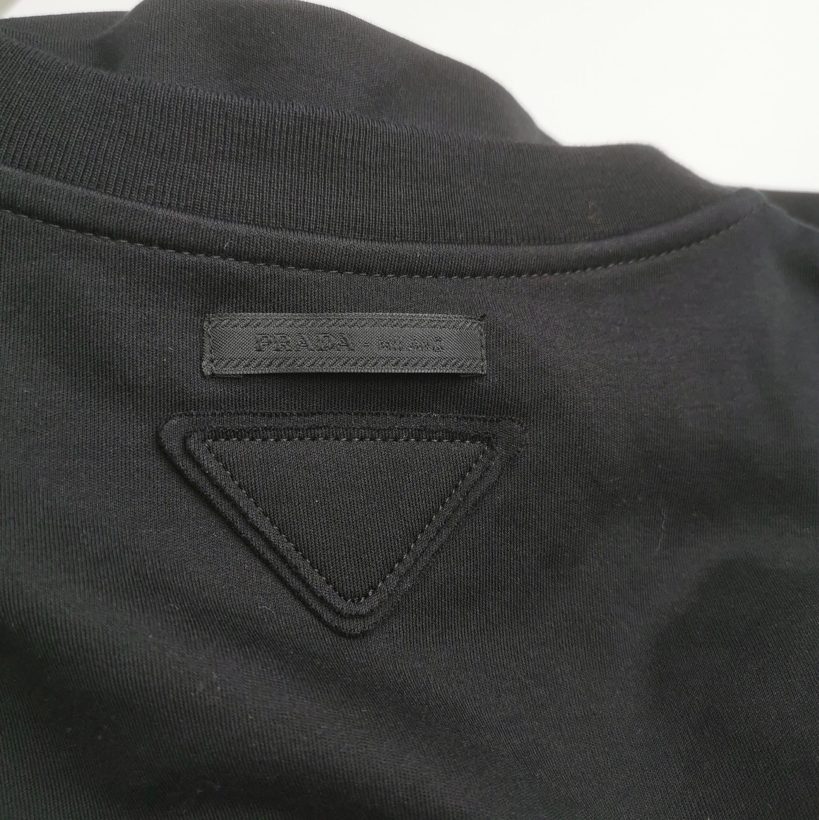 Prada Prada Classic Black Cotton T-Shirt Size S 0089 Size S / US 4 / IT 40 - 3 Thumbnail