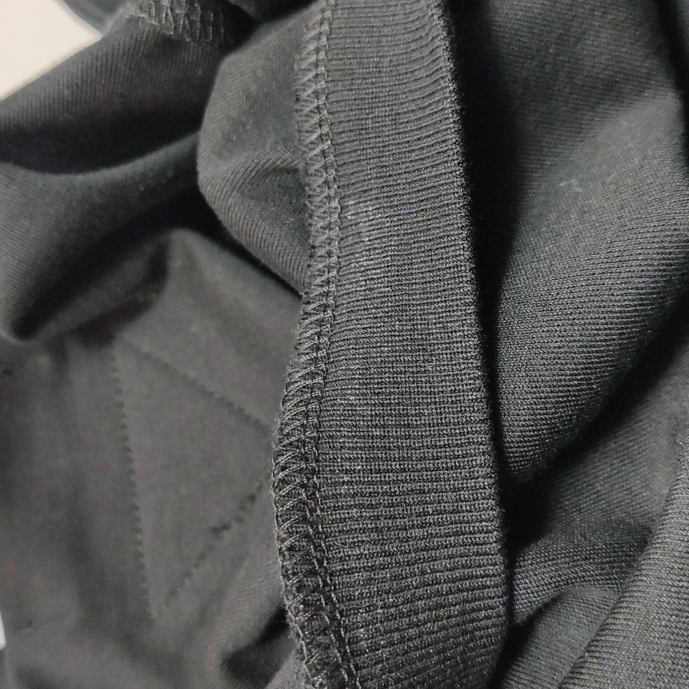Prada Prada Classic Black Cotton T-Shirt Size S 0089 Size S / US 4 / IT 40 - 9 Thumbnail