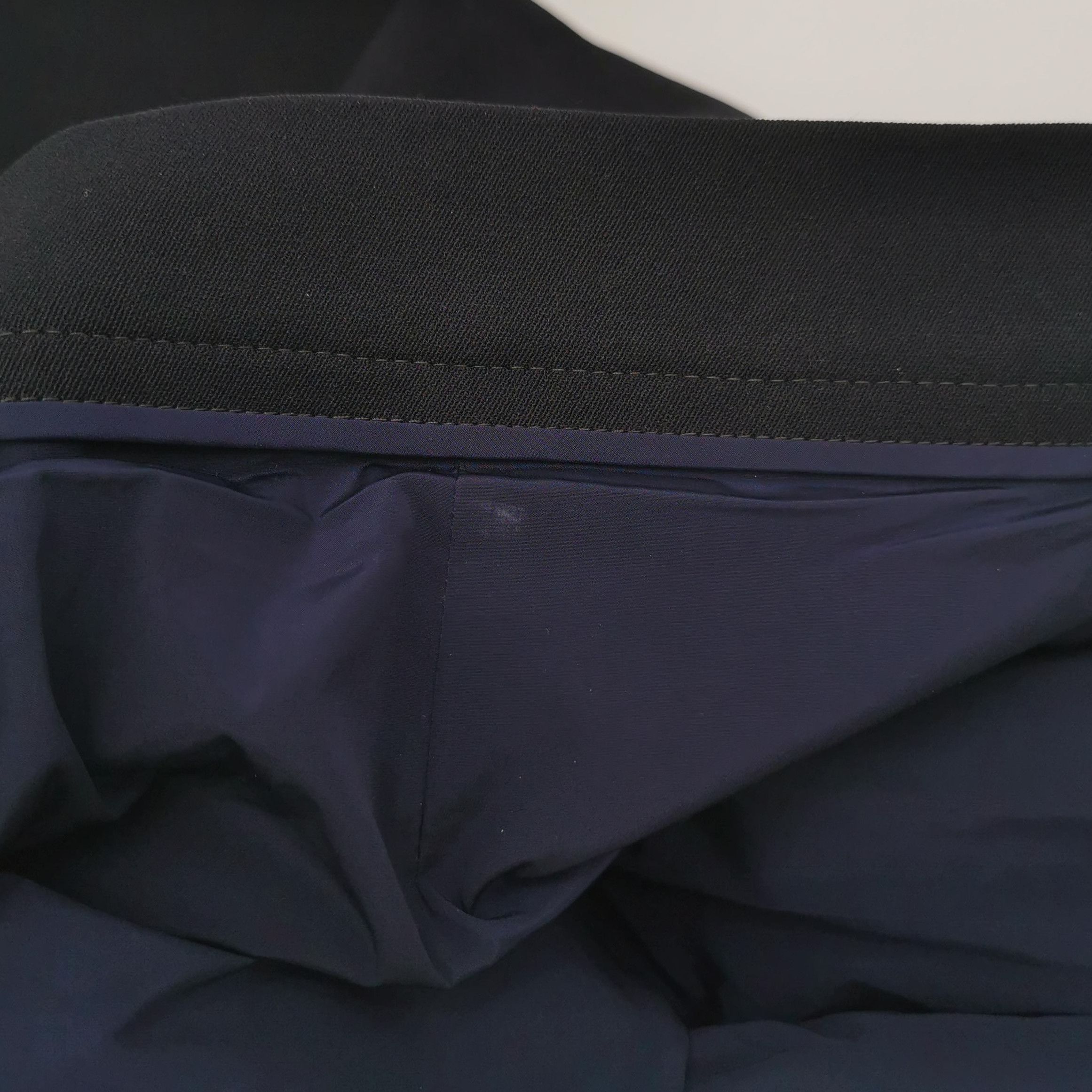 Prada Prada Solid Black Straight Leg Trousers Size 42 0089 Size 42" / US 20 - 4 Thumbnail
