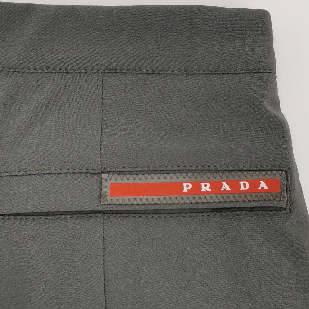 Prada Prada Logo Highlighted Trousers in Gray 0089 Size 38" / US 16 / IT 52 - 4 Thumbnail