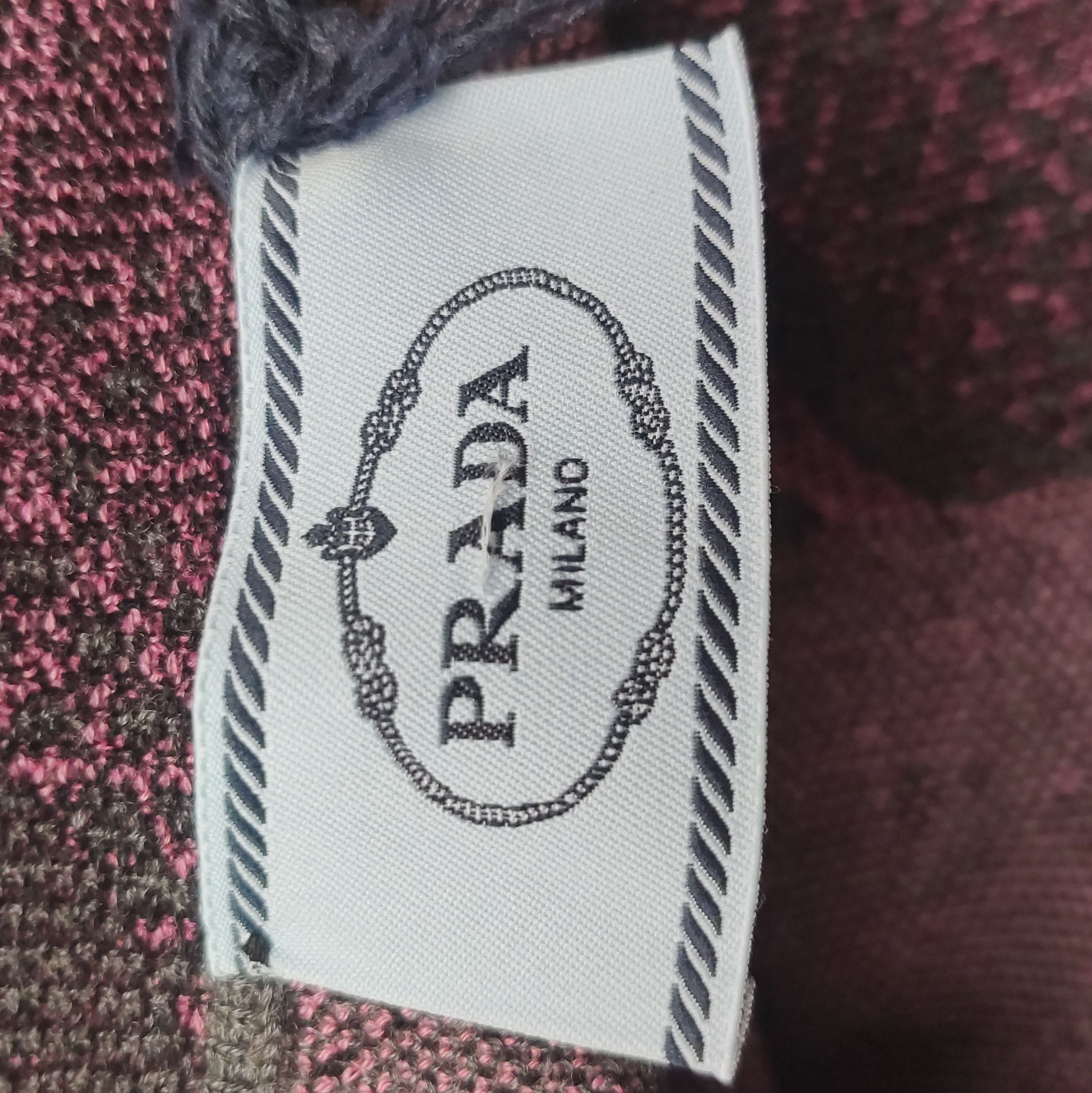 Prada Prada Color Block V-Neck Long Sleeve Sweater 0089 Size XXS / US 00 / IT 34 - 5 Thumbnail
