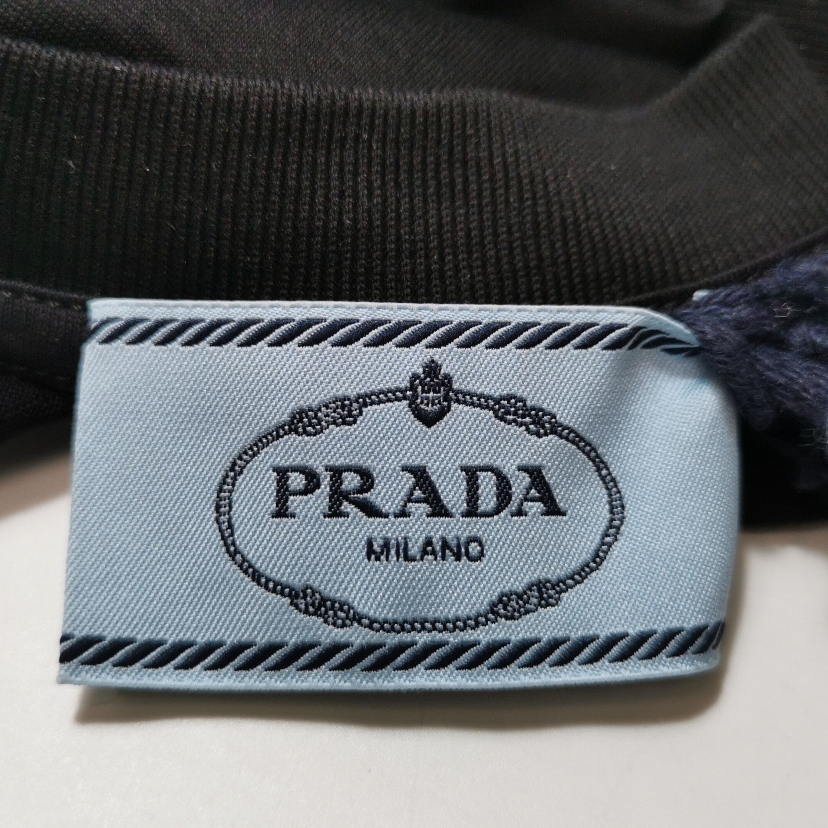 Prada Prada Cotton Logo T-Shirt in Black 0089 Size S / US 4 / IT 40 - 5 Thumbnail