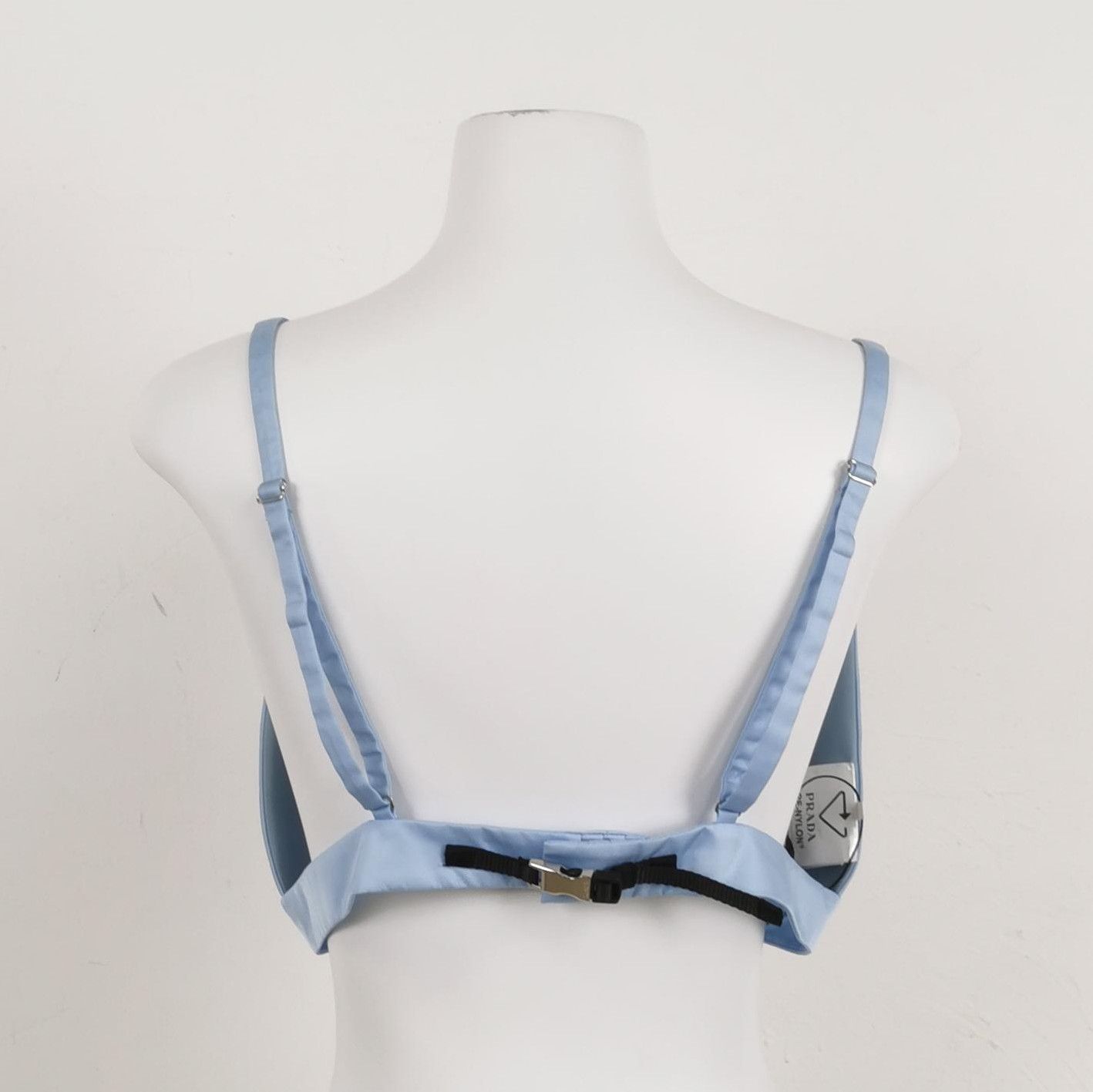 Prada Prada Solid Triangle Logo Tank Top 0089 Size L / US 10 / IT 46 - 2 Thumbnail