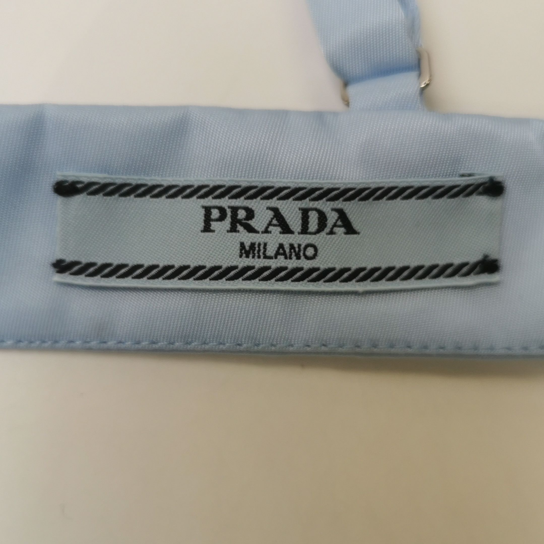 Prada Prada Solid Triangle Logo Tank Top 0089 Size L / US 10 / IT 46 - 6 Thumbnail