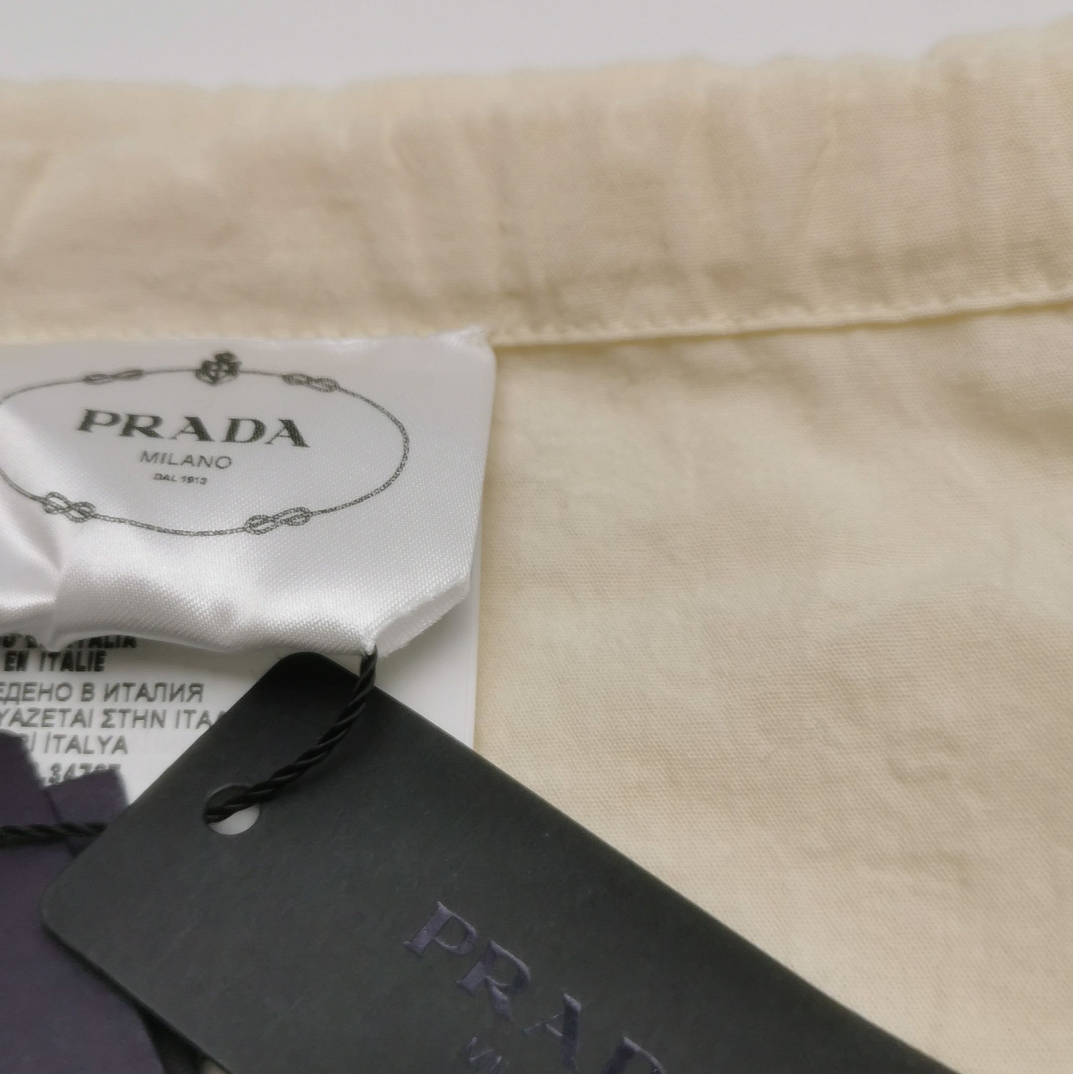 Prada Prada Cotton Logo Shorts in Cream 0089 Size 36" / US 14 / IT 50 - 11 Thumbnail