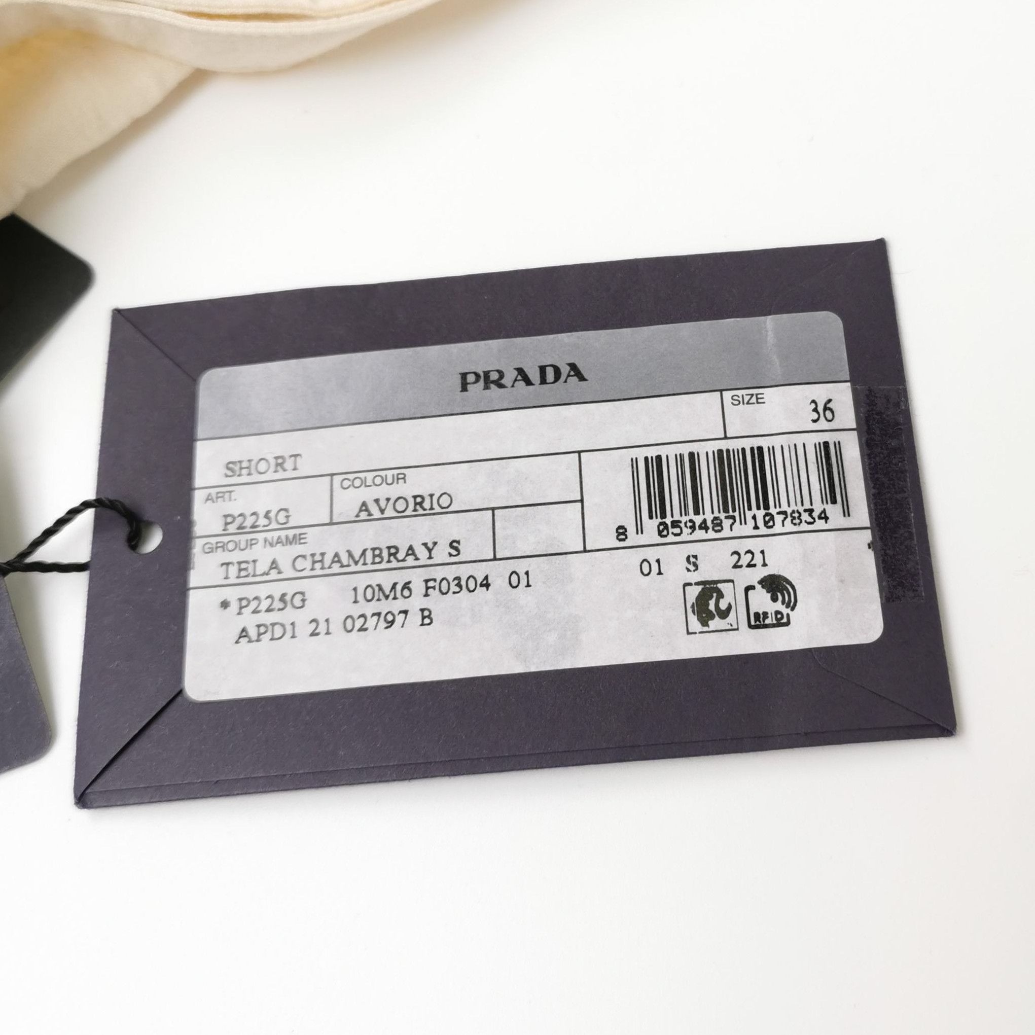Prada Prada Cotton Logo Shorts in Cream 0089 Size 36" / US 14 / IT 50 - 7 Thumbnail