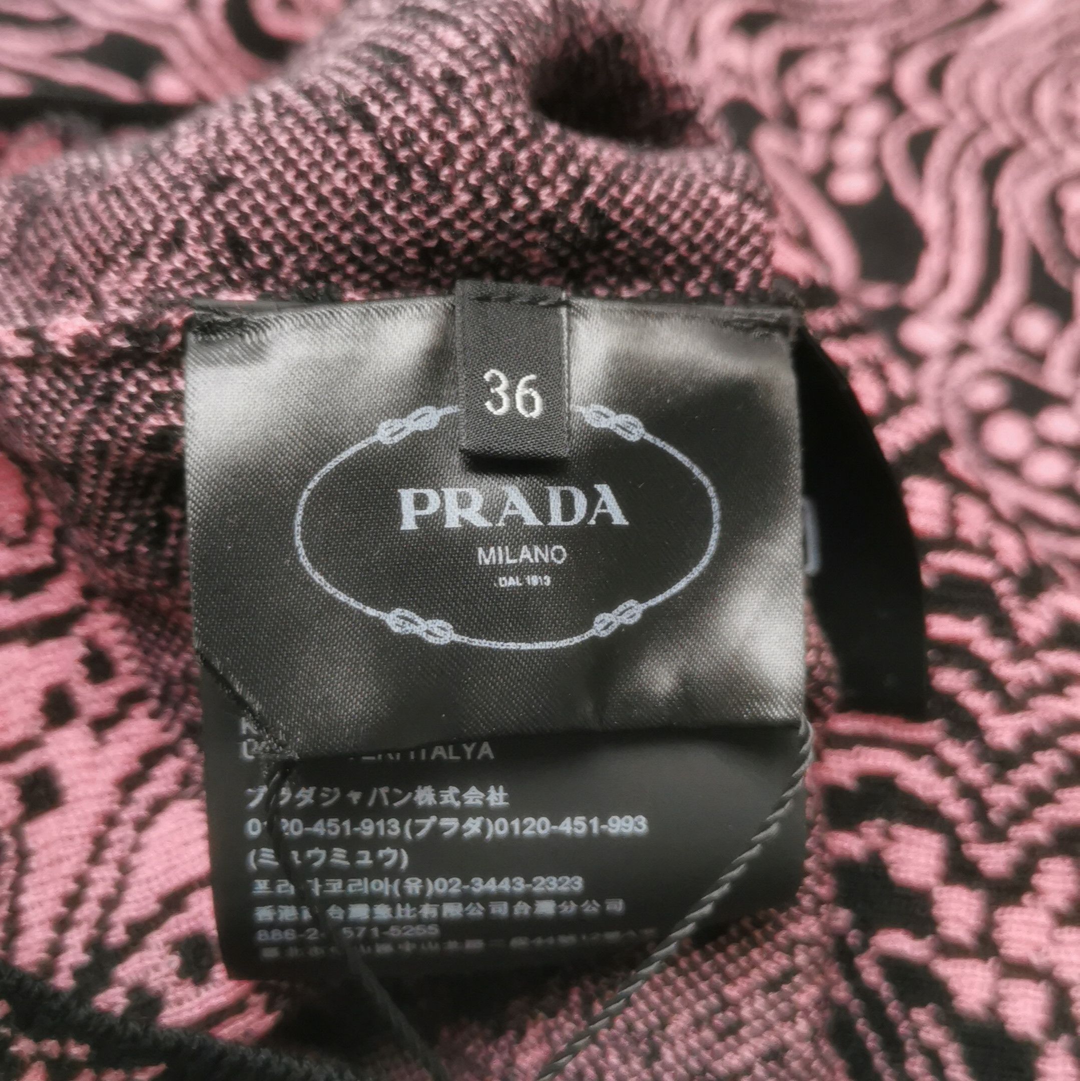 Prada Prada Colorblocked Wool Blend Turtleneck Sweater 0089 Size XXS / US 00 / IT 34 - 9 Thumbnail