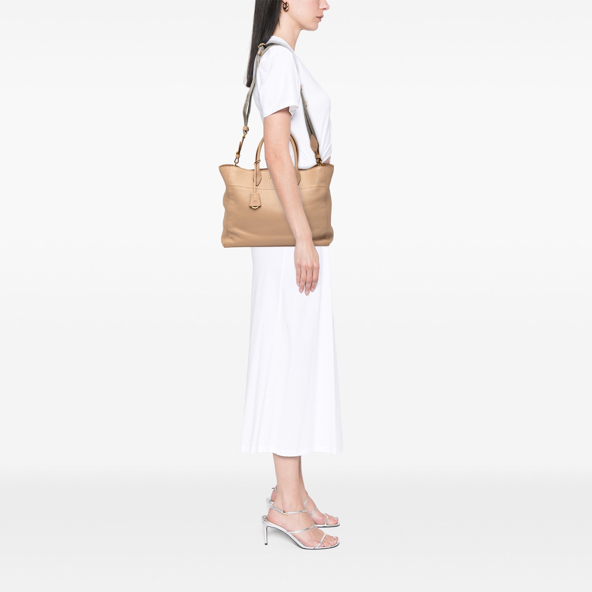 Prada Prada Vitello Phenix Open Convertible Tote Size ONE SIZE - 6 Thumbnail