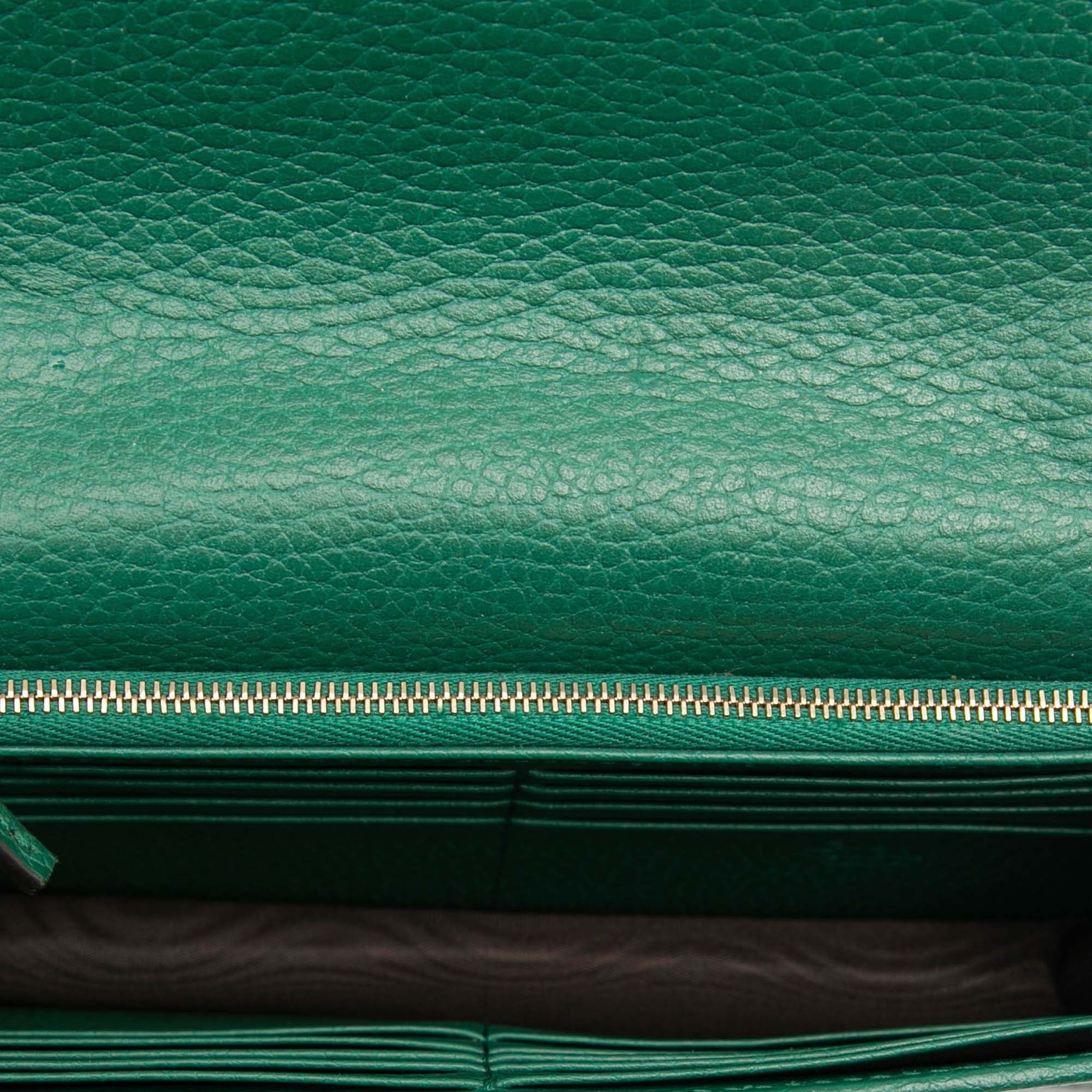 Gucci Interlocking G Dollar Calfskin Wallet on Chain