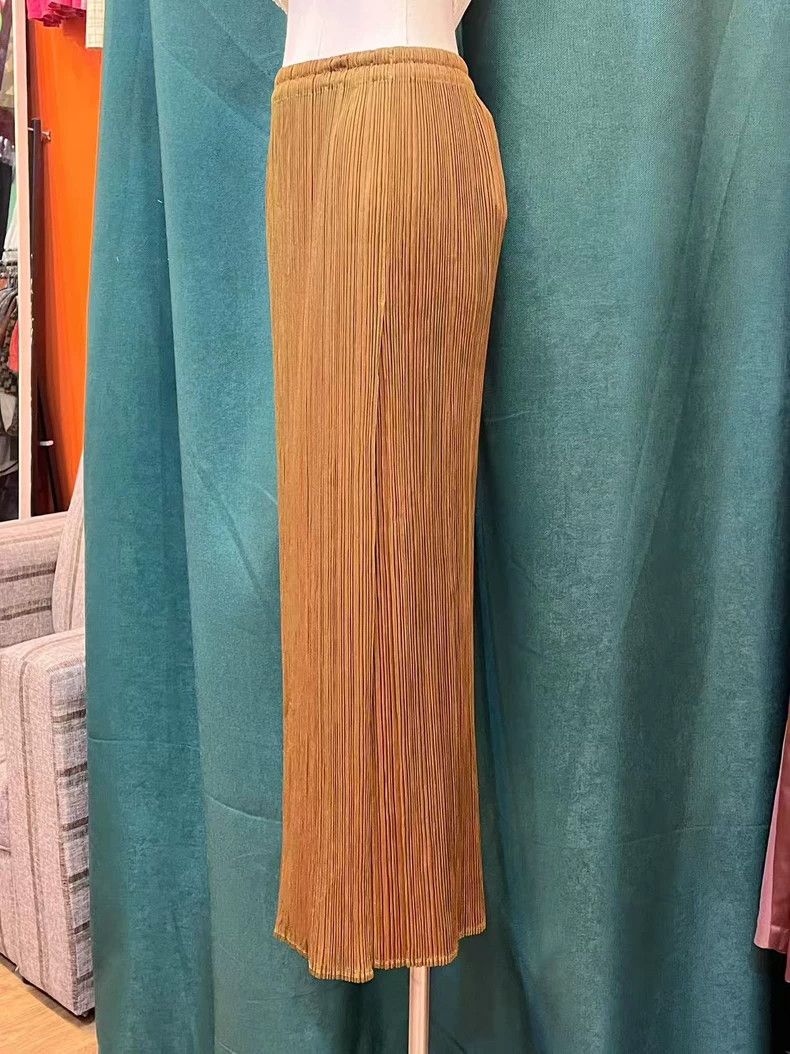 Issey Miyake Issey Miyake Pleated Skirt - dmc Size 26" / US 2 / IT 38 - 2 Thumbnail