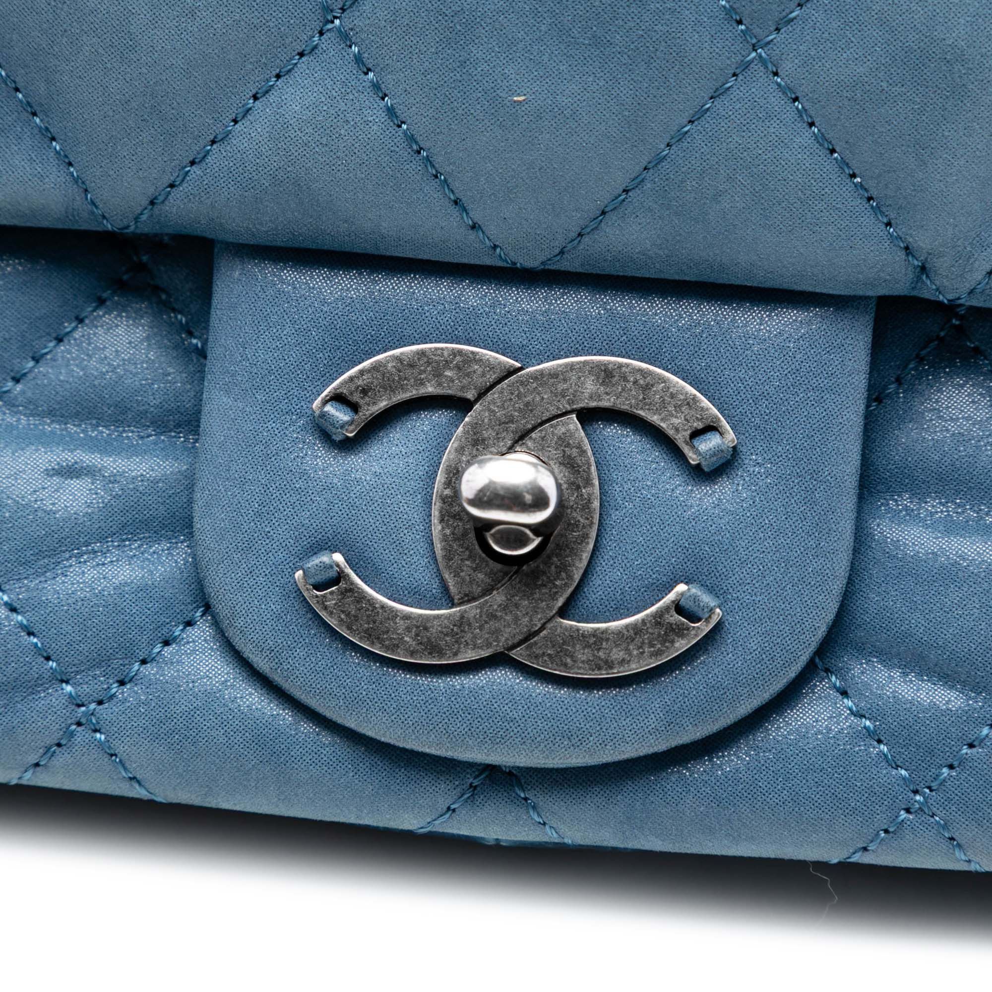 Chanel Chanel Medium Iridescent Calfskin In The Mix Flap Size ONE SIZE - 6 Thumbnail