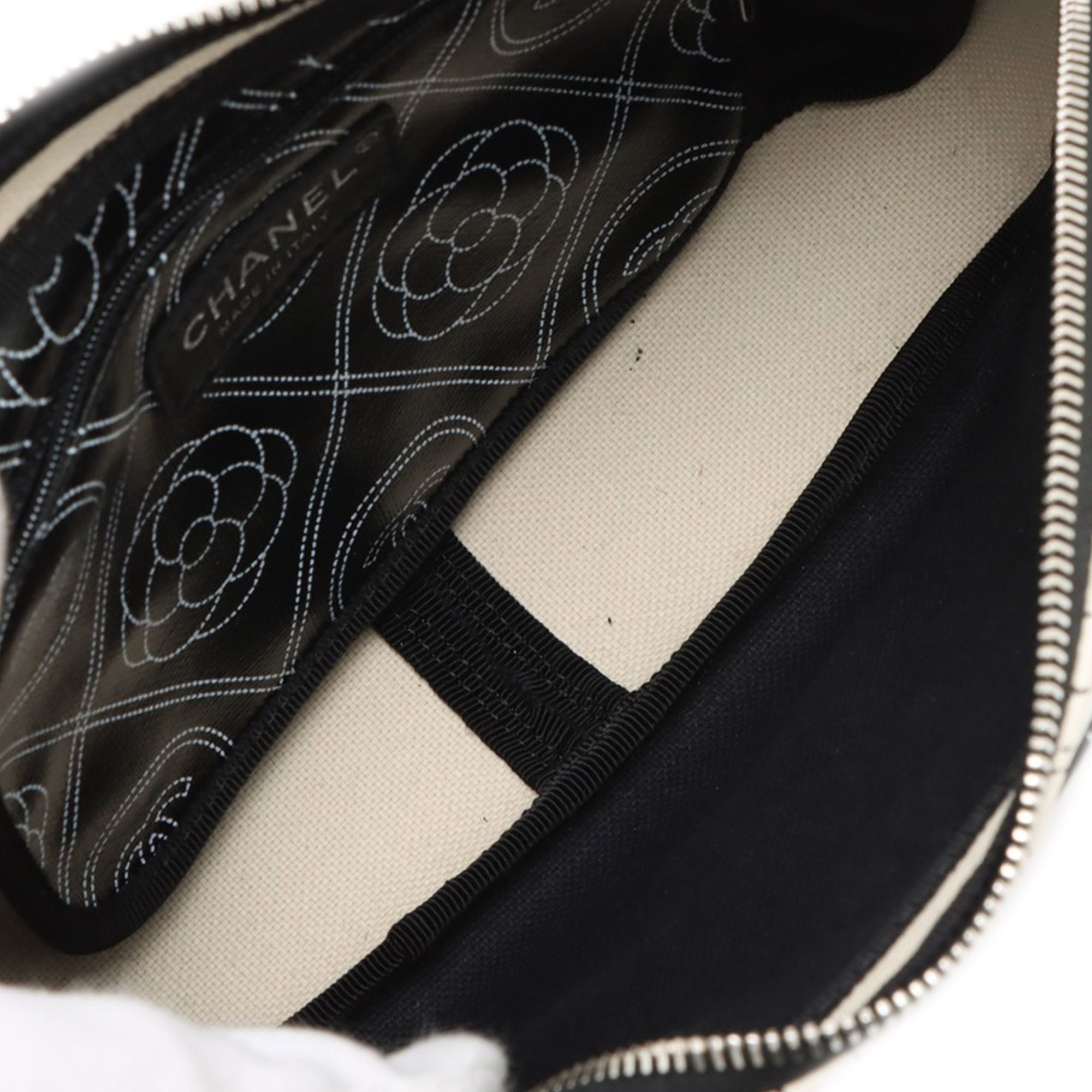 Chanel Chanel Coated Canvas Camellia Logo Camera Bag Size ONE SIZE - 3 Thumbnail
