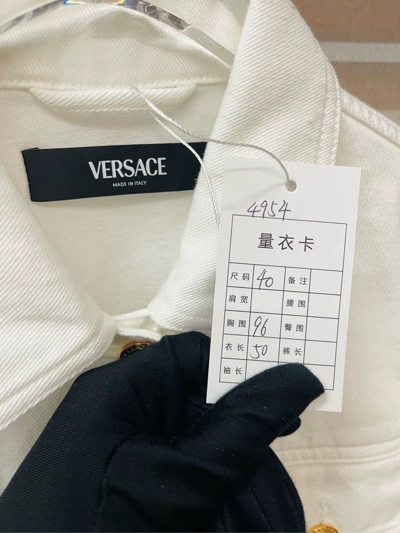 Versace Versace White Gold Button Denim Jacket - dmc Size US M / EU 48-50 / 2 - 2 Thumbnail
