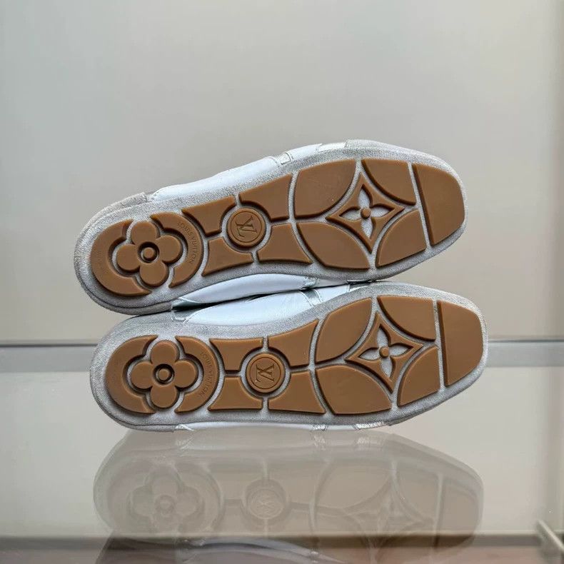 Louis Vuitton Louis Vuitton LV Sneakerina Silver Sneakers - dmc Size US 10 / EU 43 - 7 Thumbnail