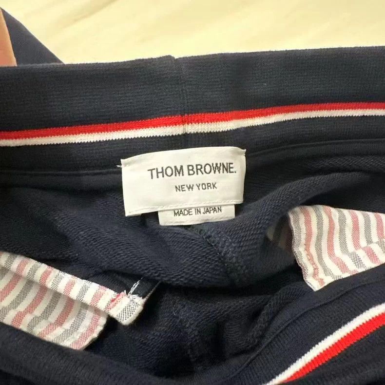 Thom Browne THOM BROWNE Navy Blue Shorts Size 2 - dmc Size US 30 / EU 46 - 2 Thumbnail